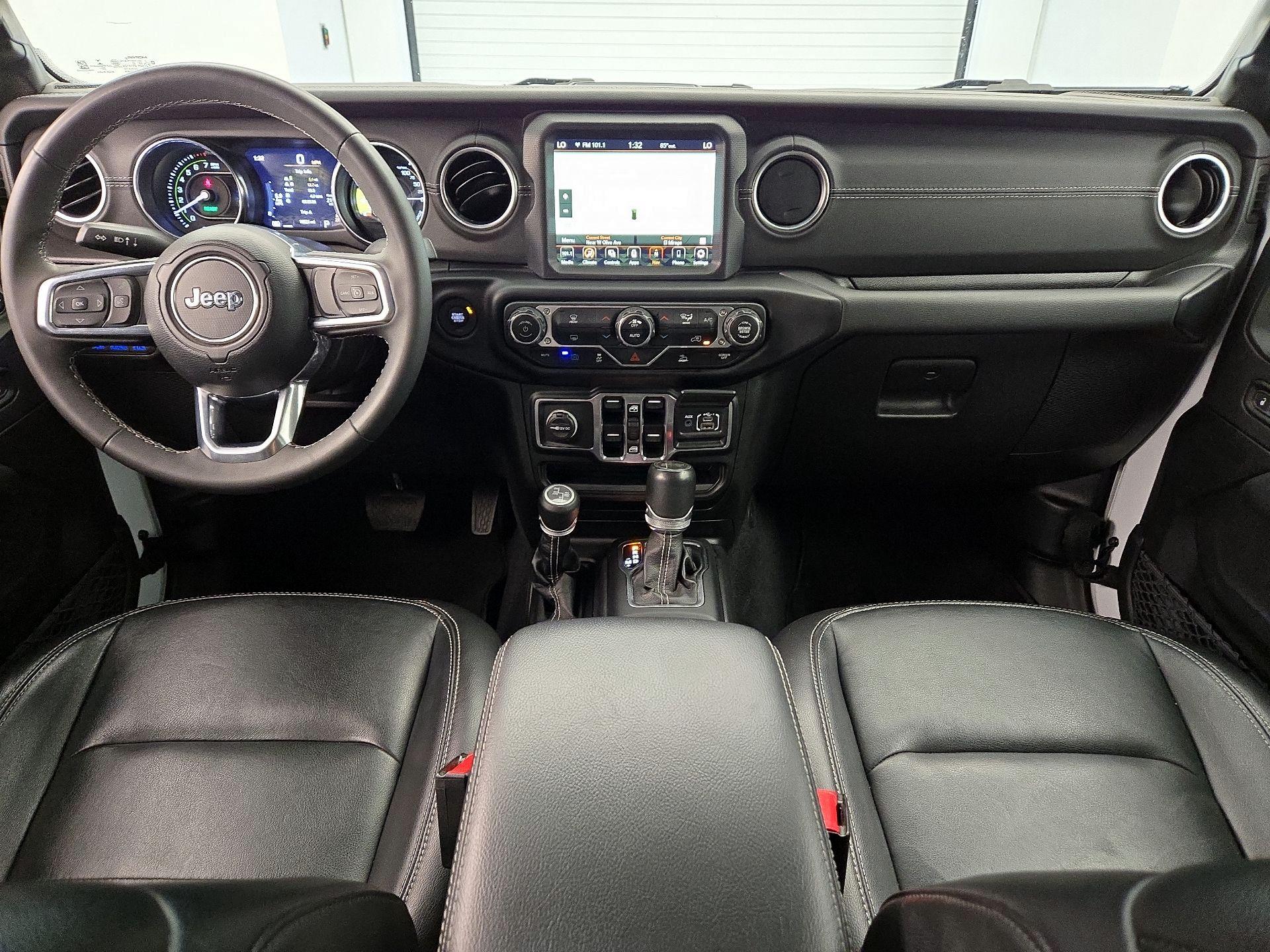 Thumbnail: 2023 Jeep Wrangler - 9