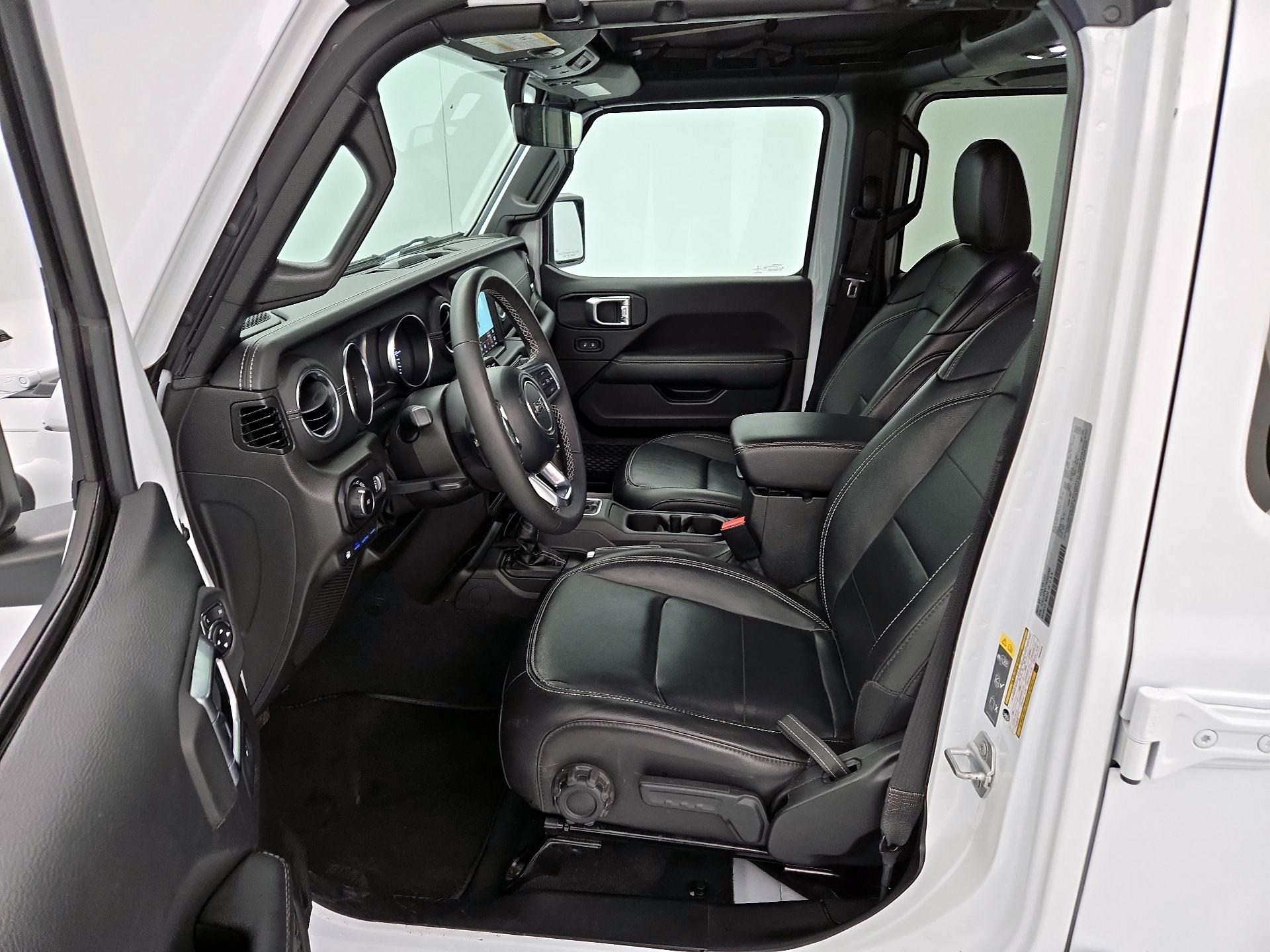 Thumbnail: 2023 Jeep Wrangler - 11