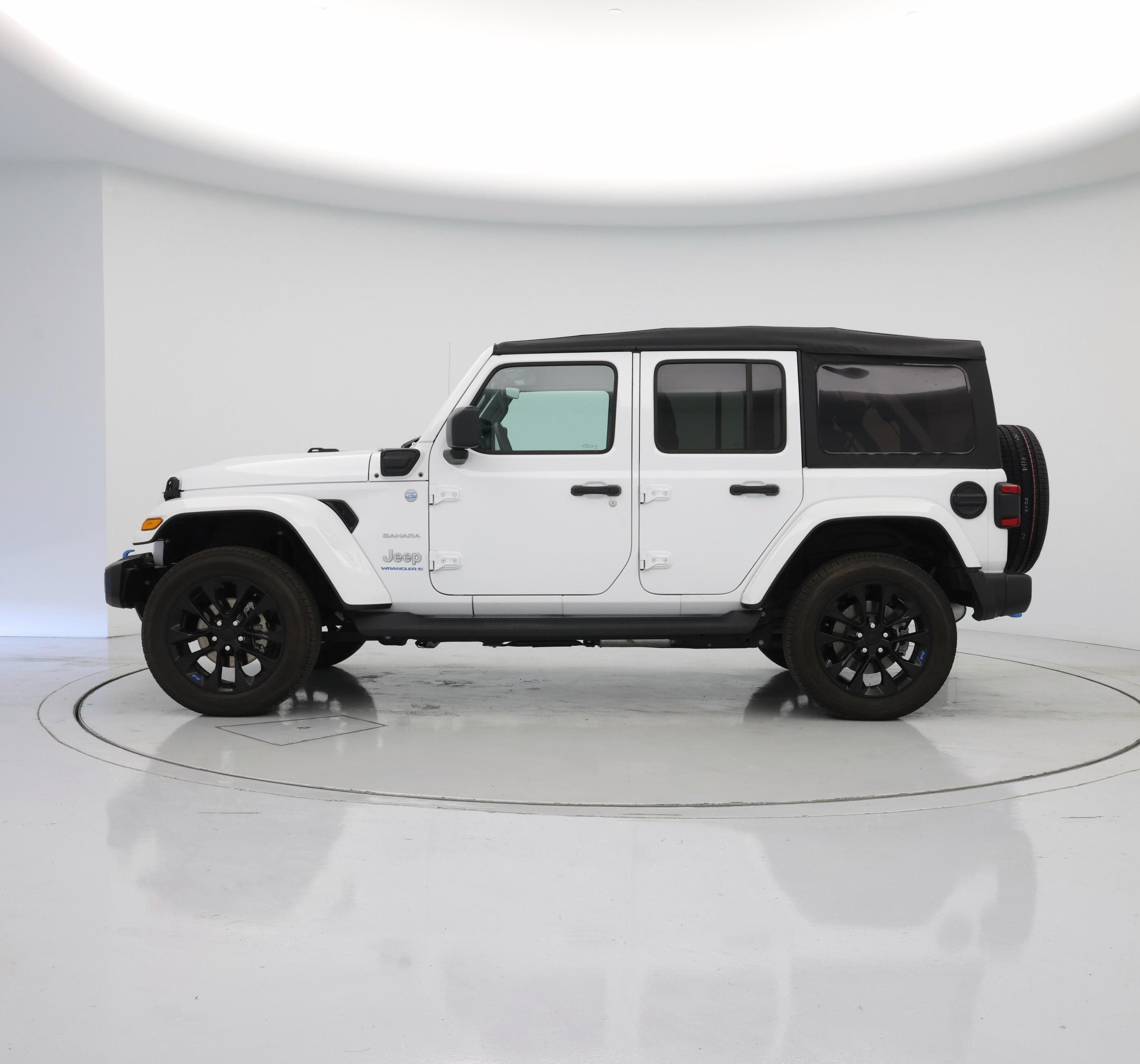 Thumbnail: 2023 Jeep Wrangler - 3