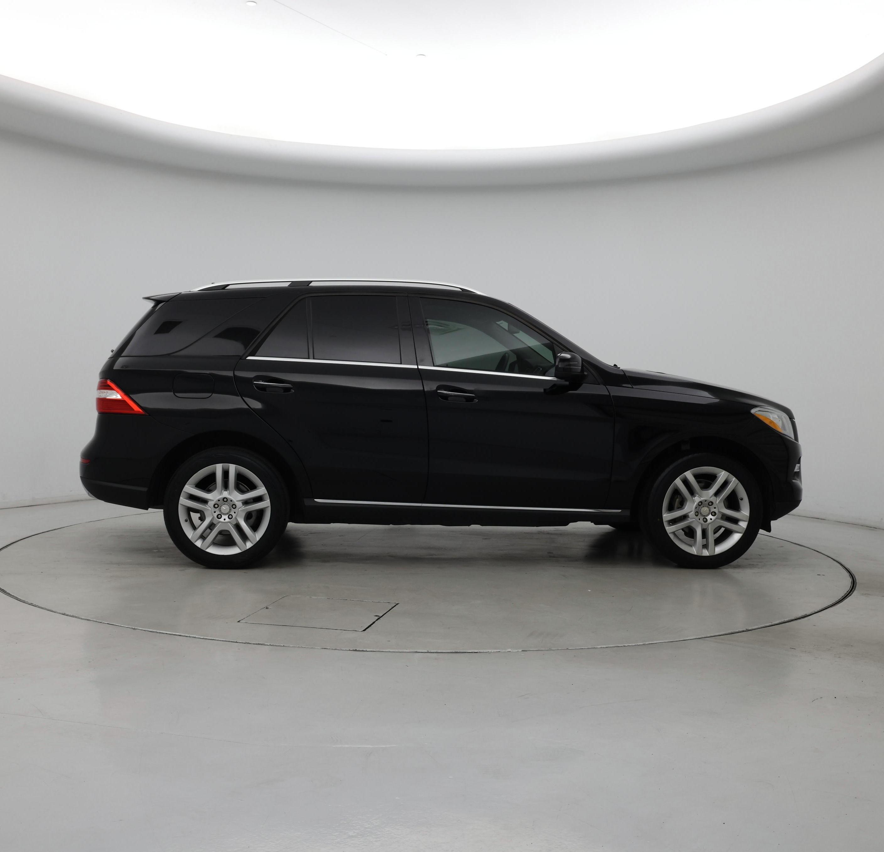 Thumbnail: 2015 Mercedes-Benz M-Class - 7
