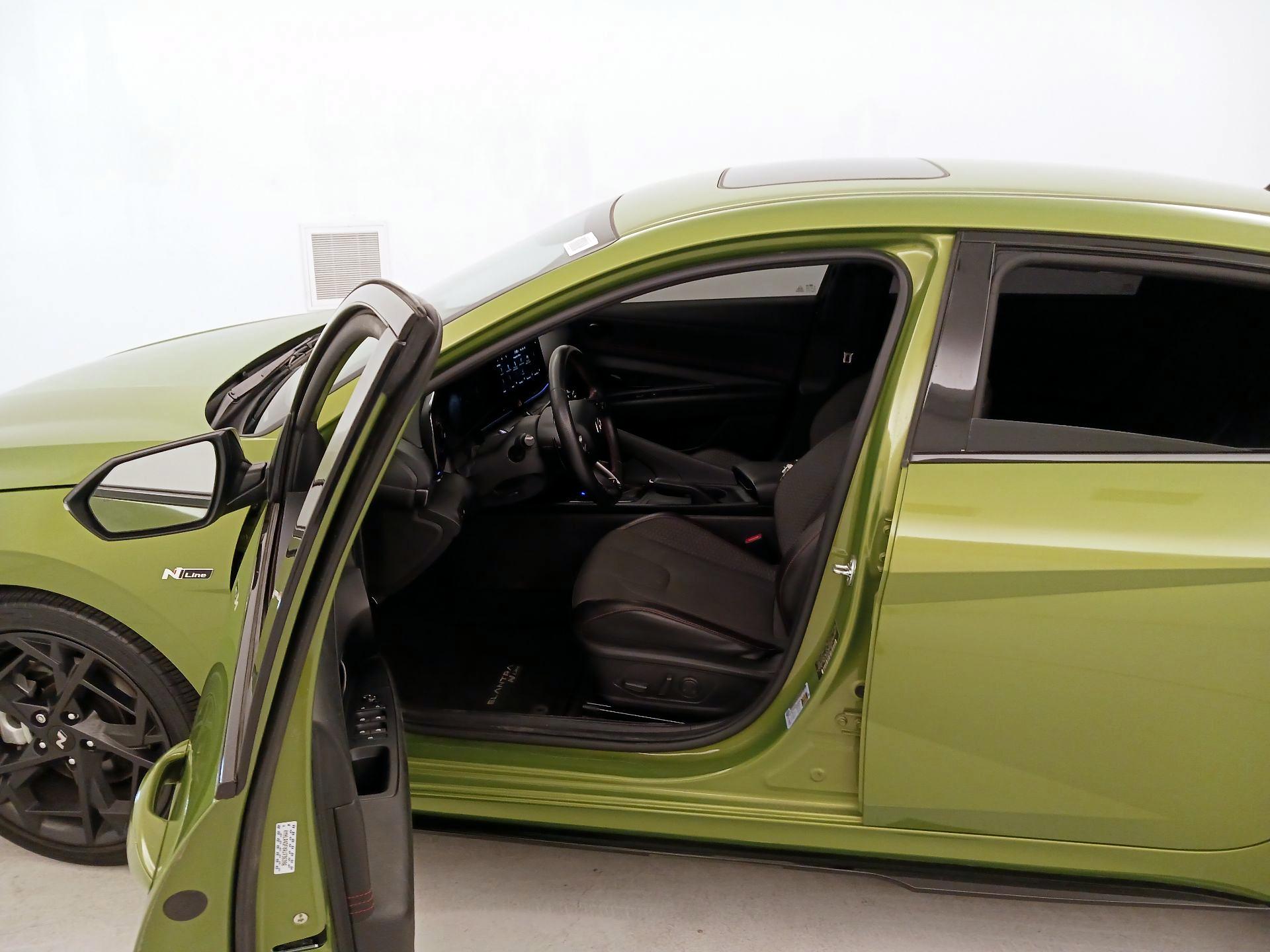 Thumbnail: 2024 Hyundai Elantra - 11