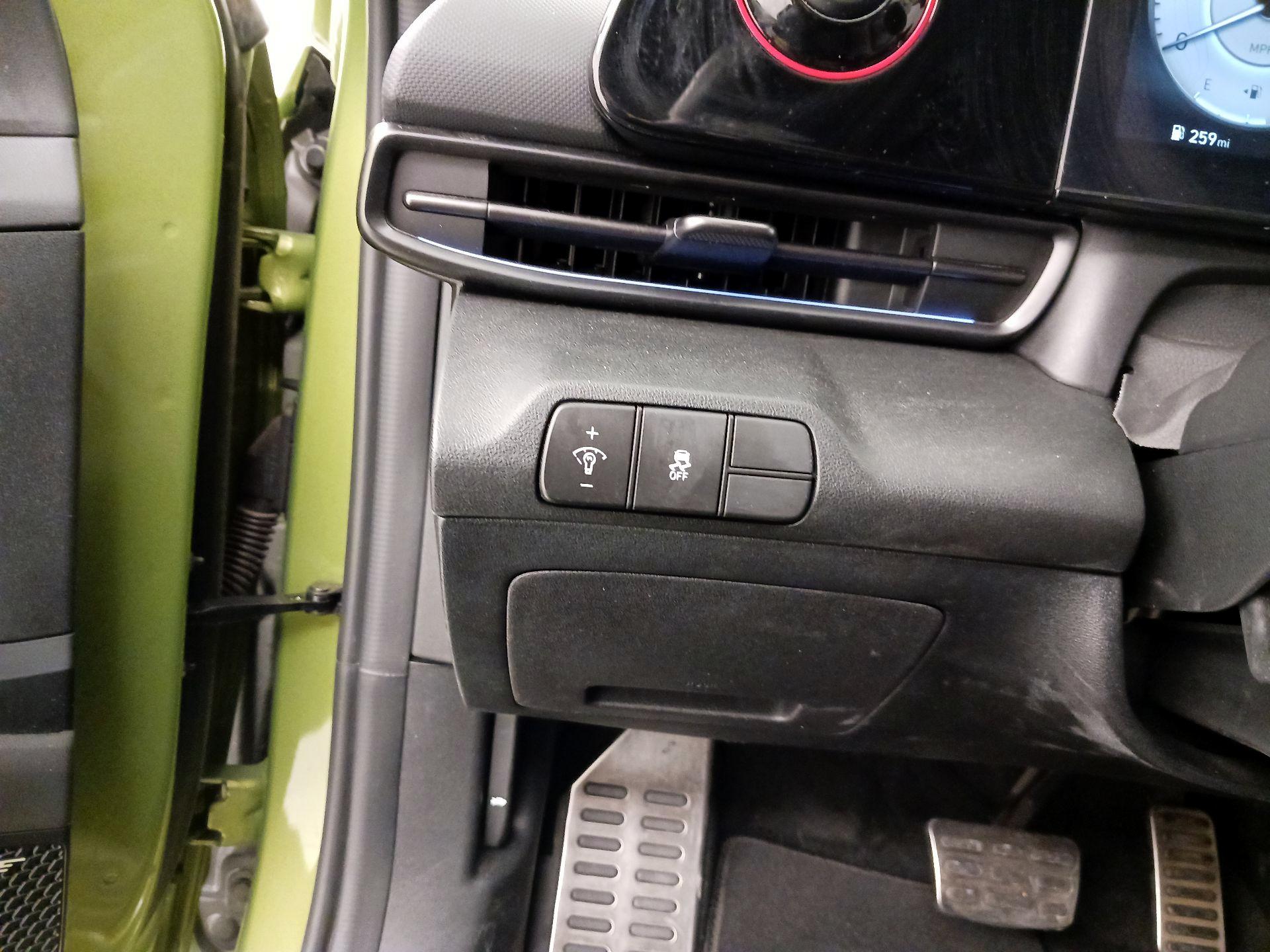 Thumbnail: 2024 Hyundai Elantra - 13