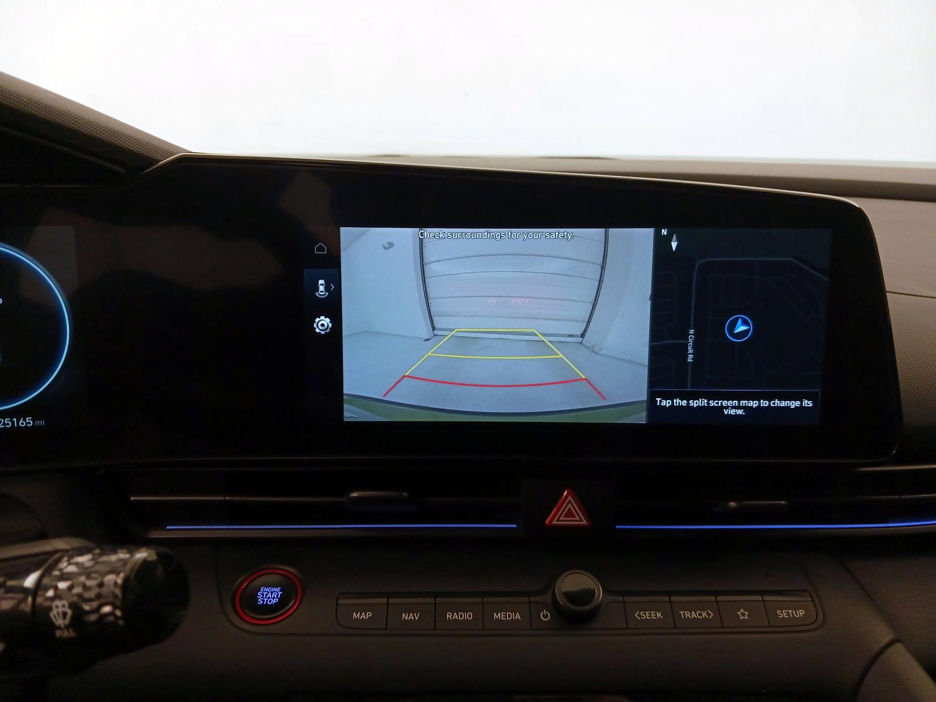 Thumbnail: 2024 Hyundai Elantra - 15