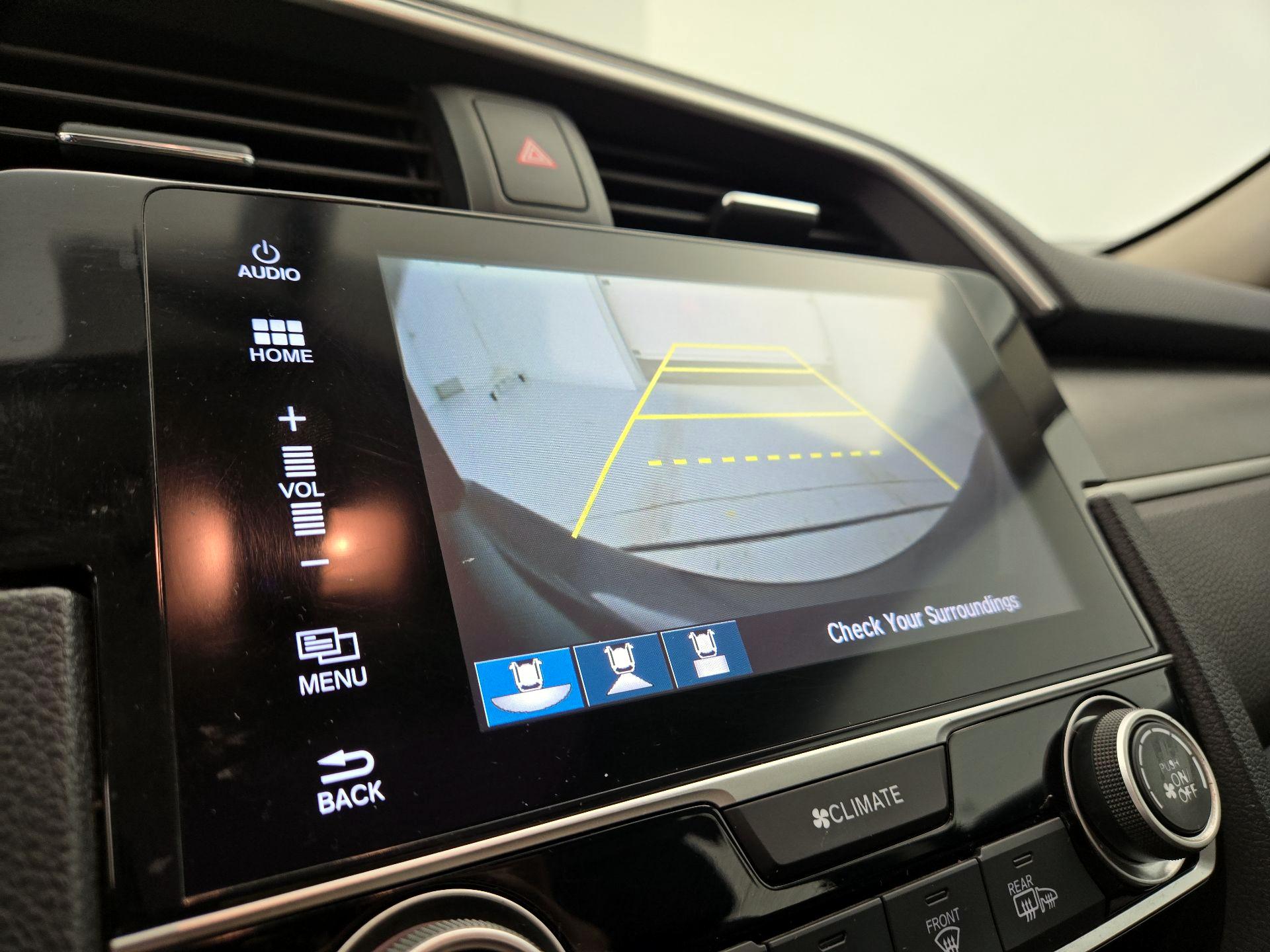Thumbnail: 2016 Honda Civic - 14