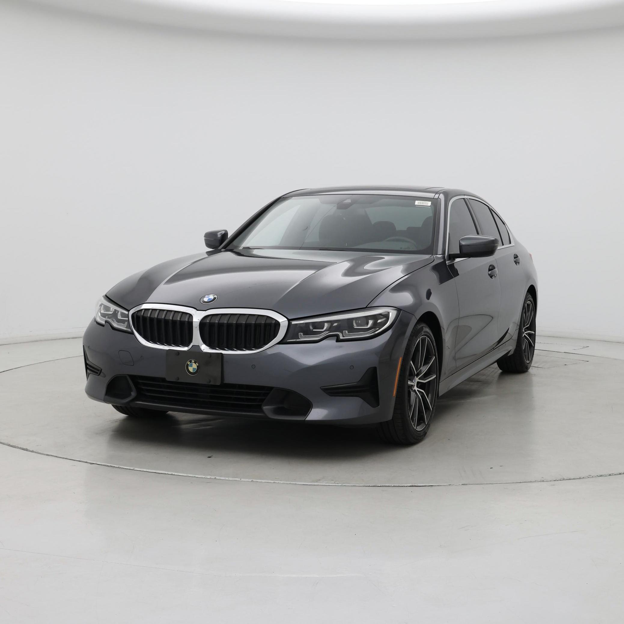 Thumbnail: 2019 BMW 3 Series - 4