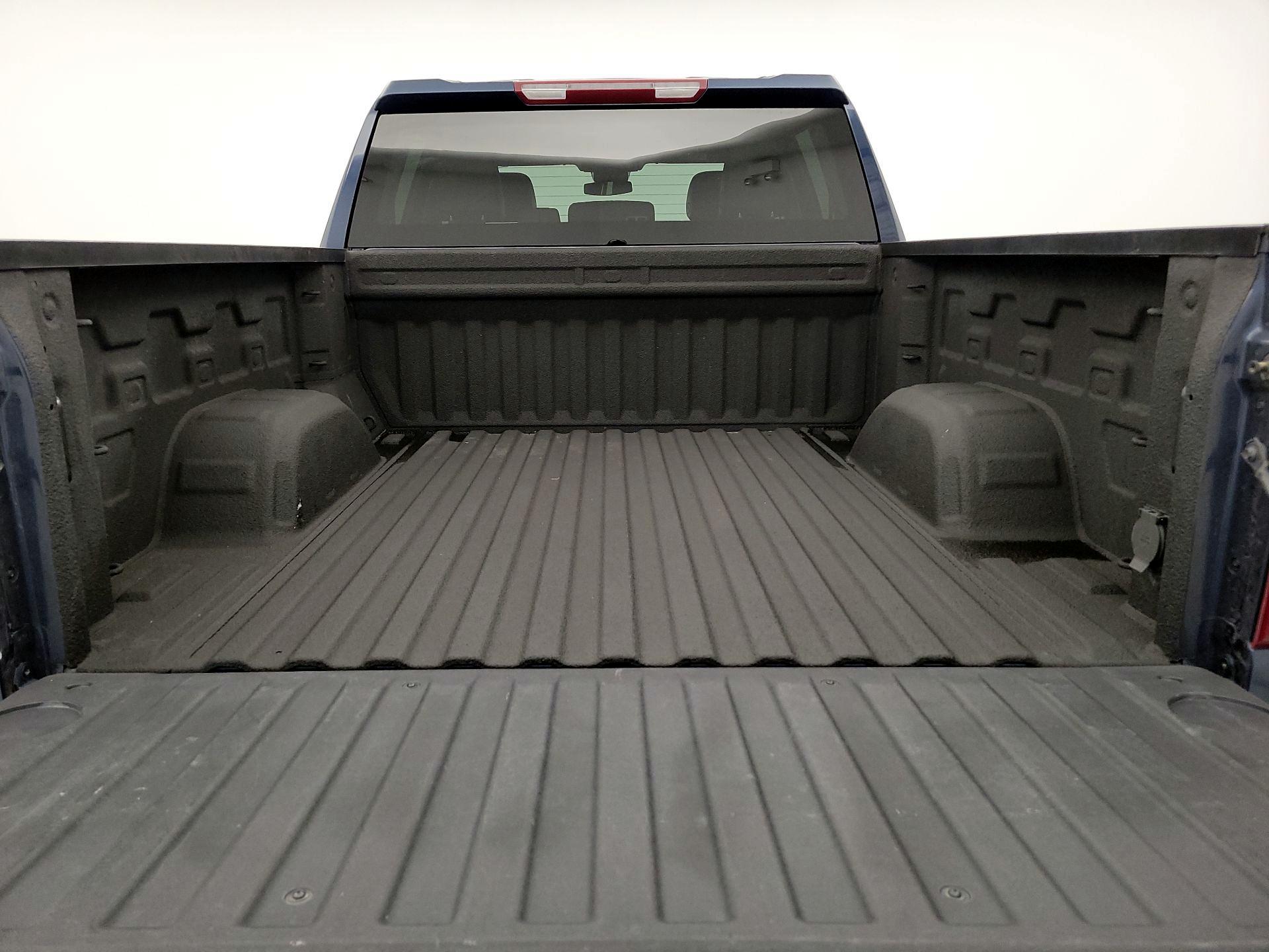 Thumbnail: 2023 Chevrolet Silverado 1500 - 20