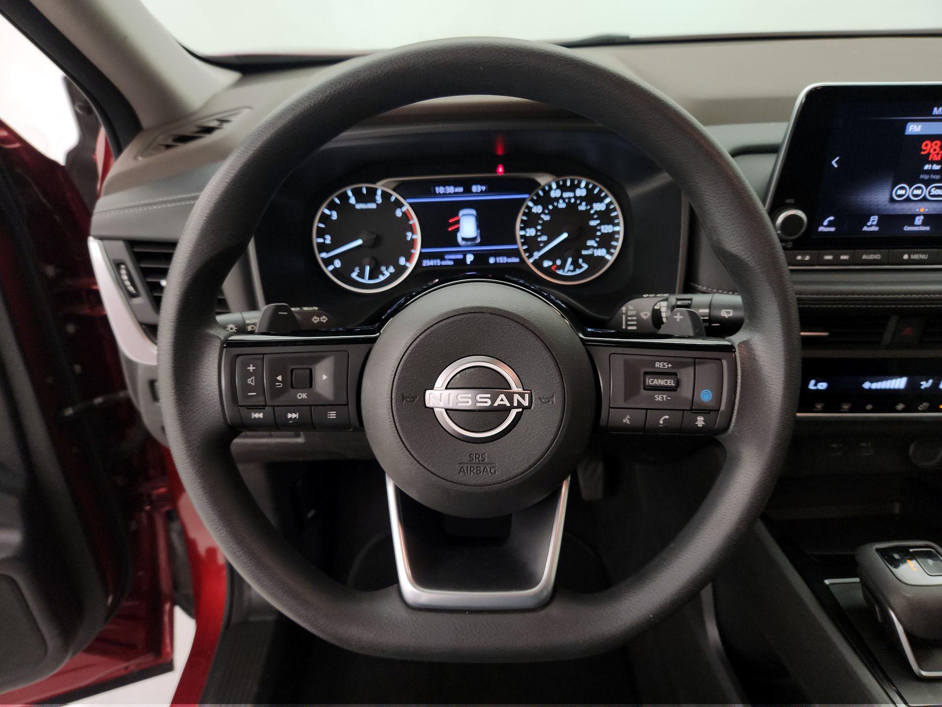 Thumbnail: 2023 Nissan Rogue - 10