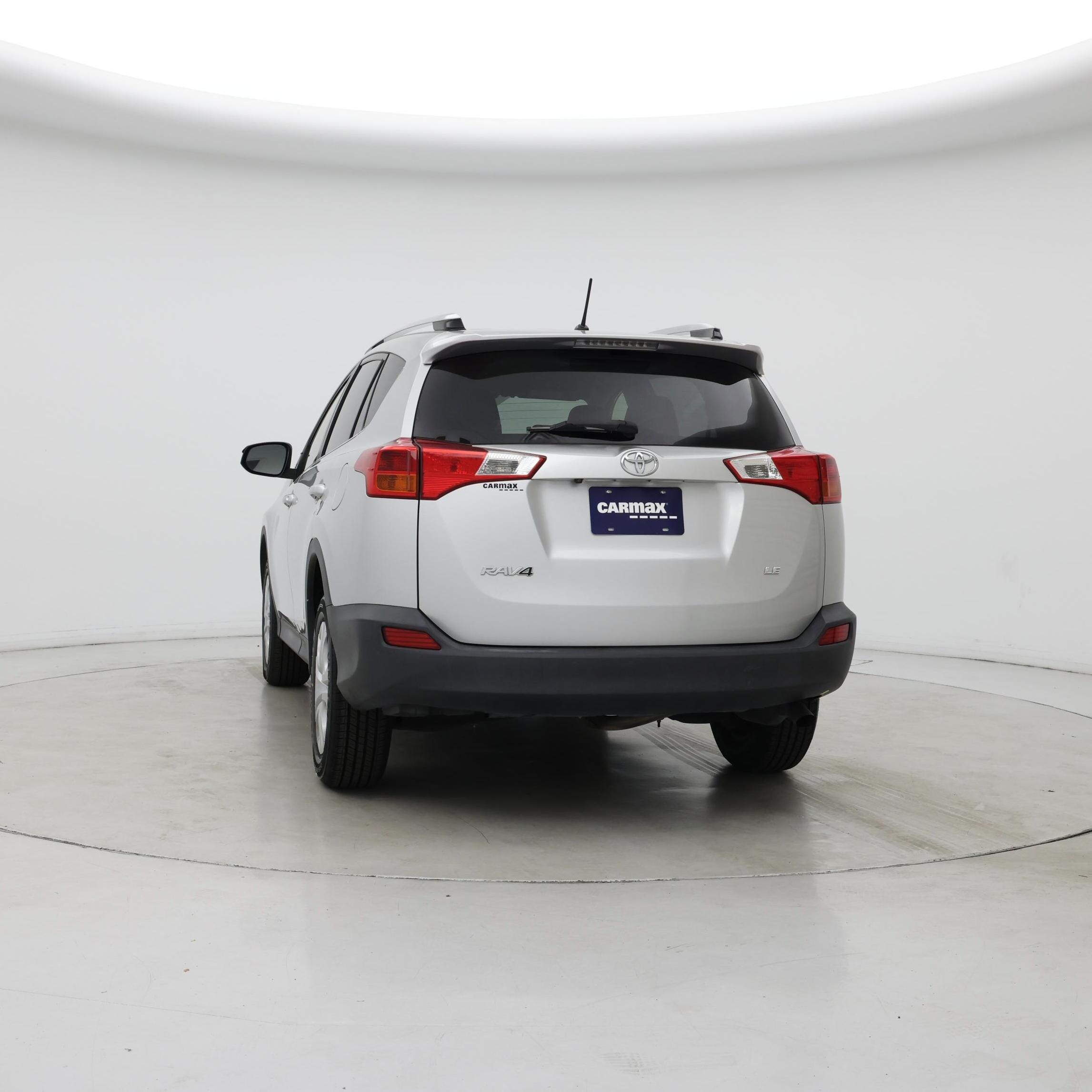 Thumbnail: 2015 Toyota RAV4 - 6