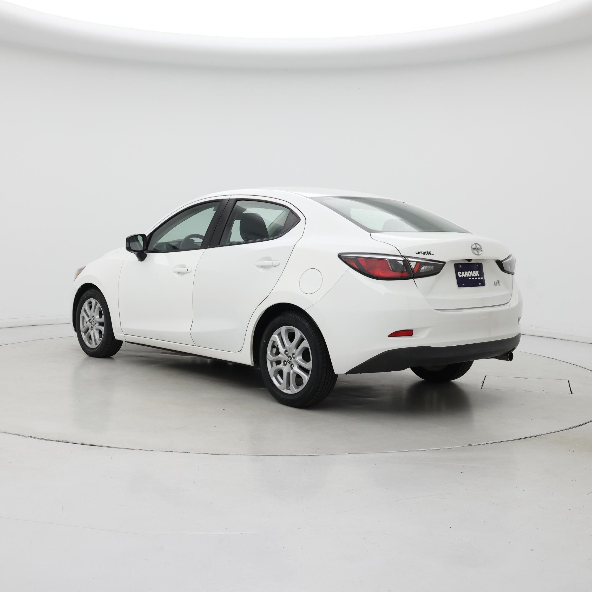 Thumbnail: 2016 Scion iA - 2