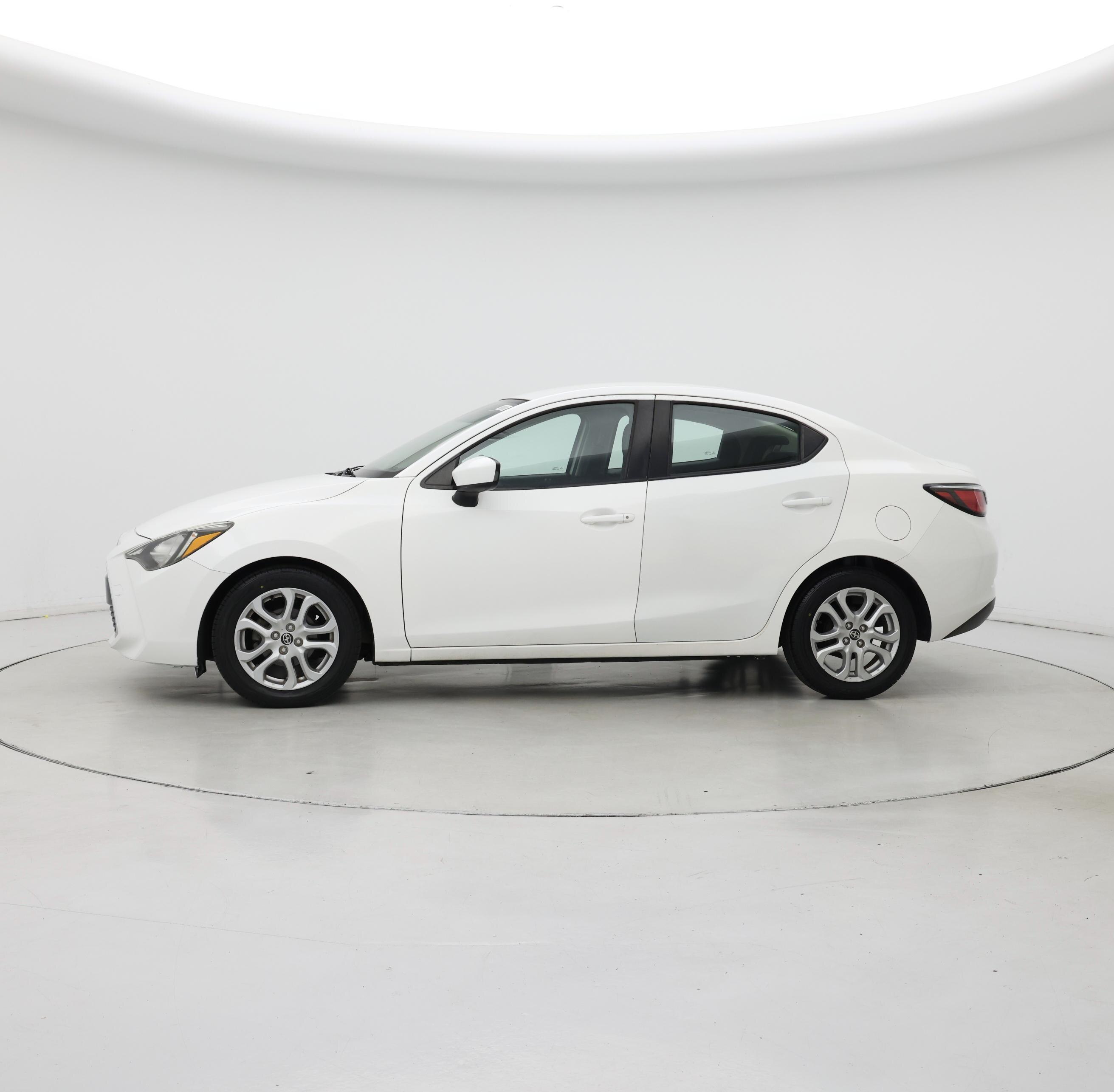 Thumbnail: 2016 Scion iA - 3