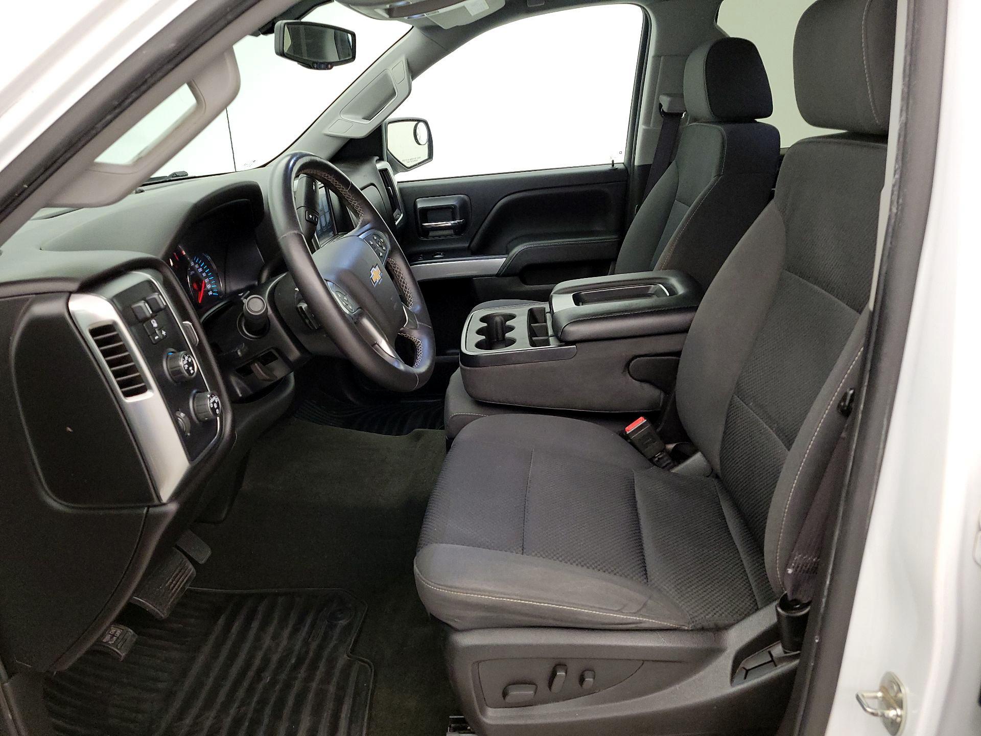 Thumbnail: 2016 Chevrolet Silverado 1500 - 11