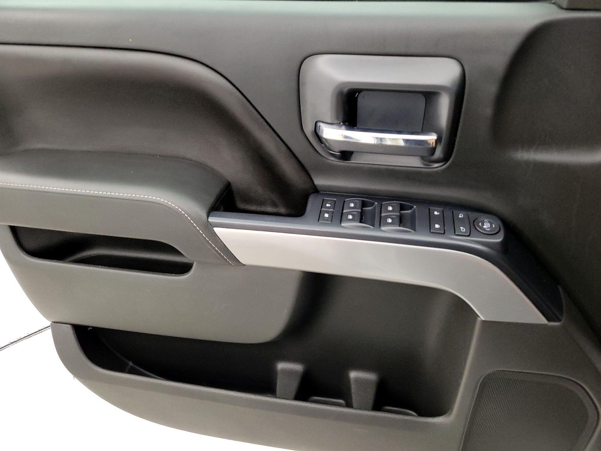 Thumbnail: 2016 Chevrolet Silverado 1500 - 12