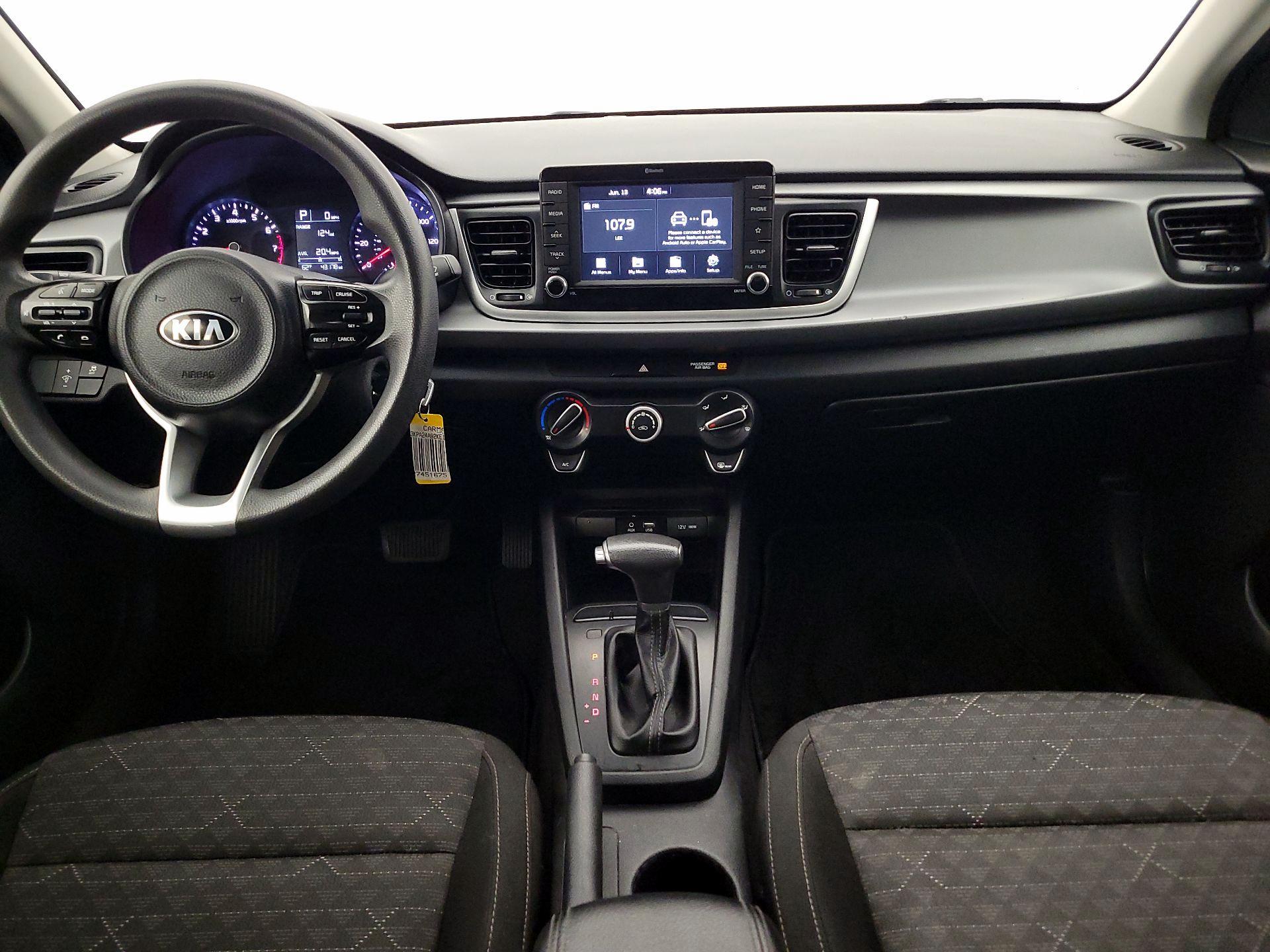 Thumbnail: 2019 Kia Rio - 9