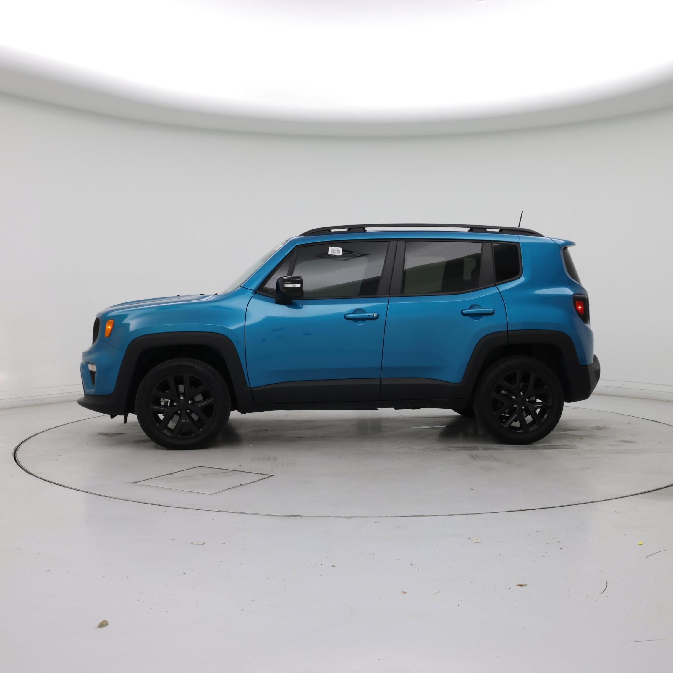Thumbnail: 2022 Jeep Renegade - 3