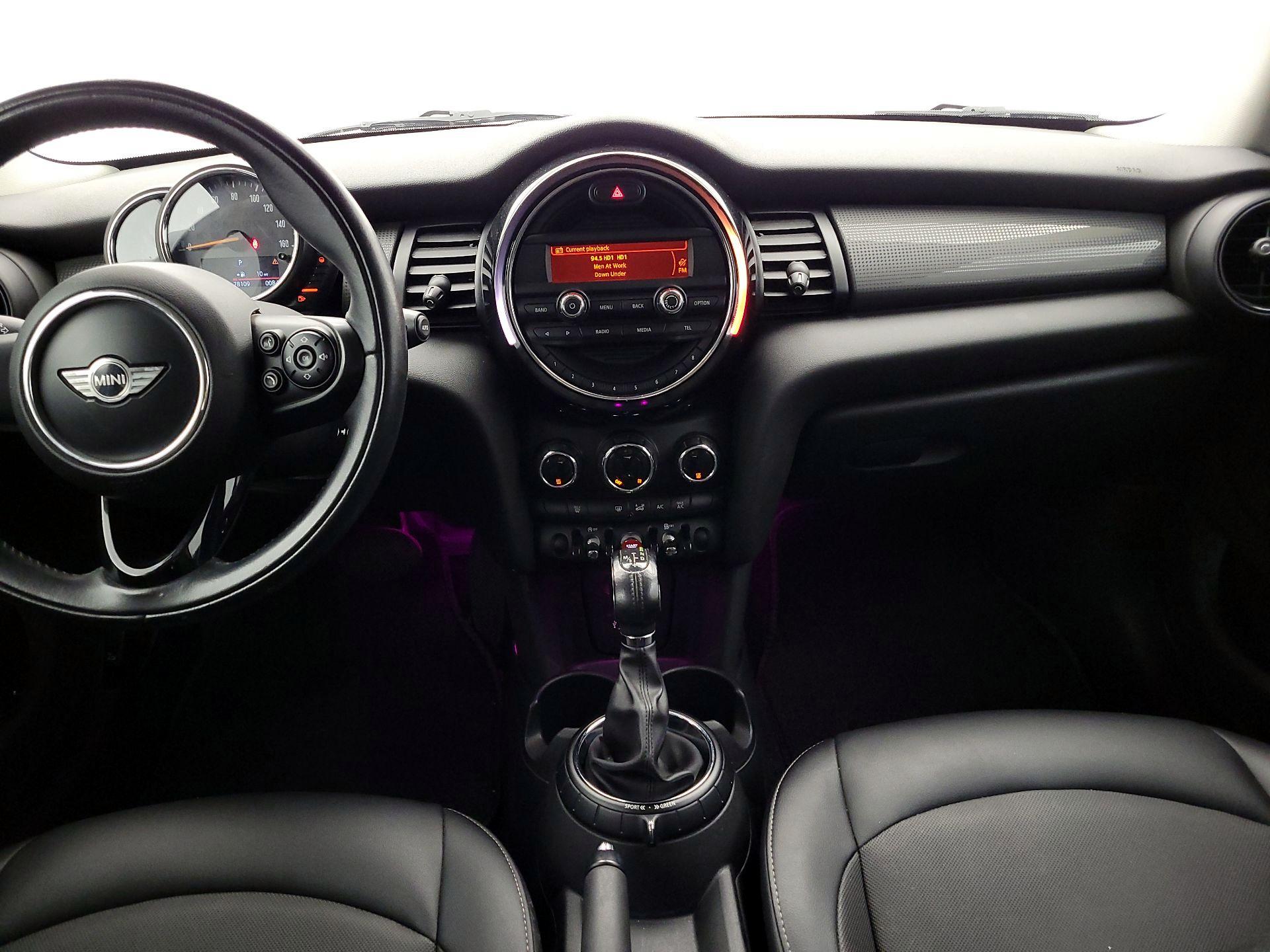 Thumbnail: 2015 MINI Cooper Hardtop - 9