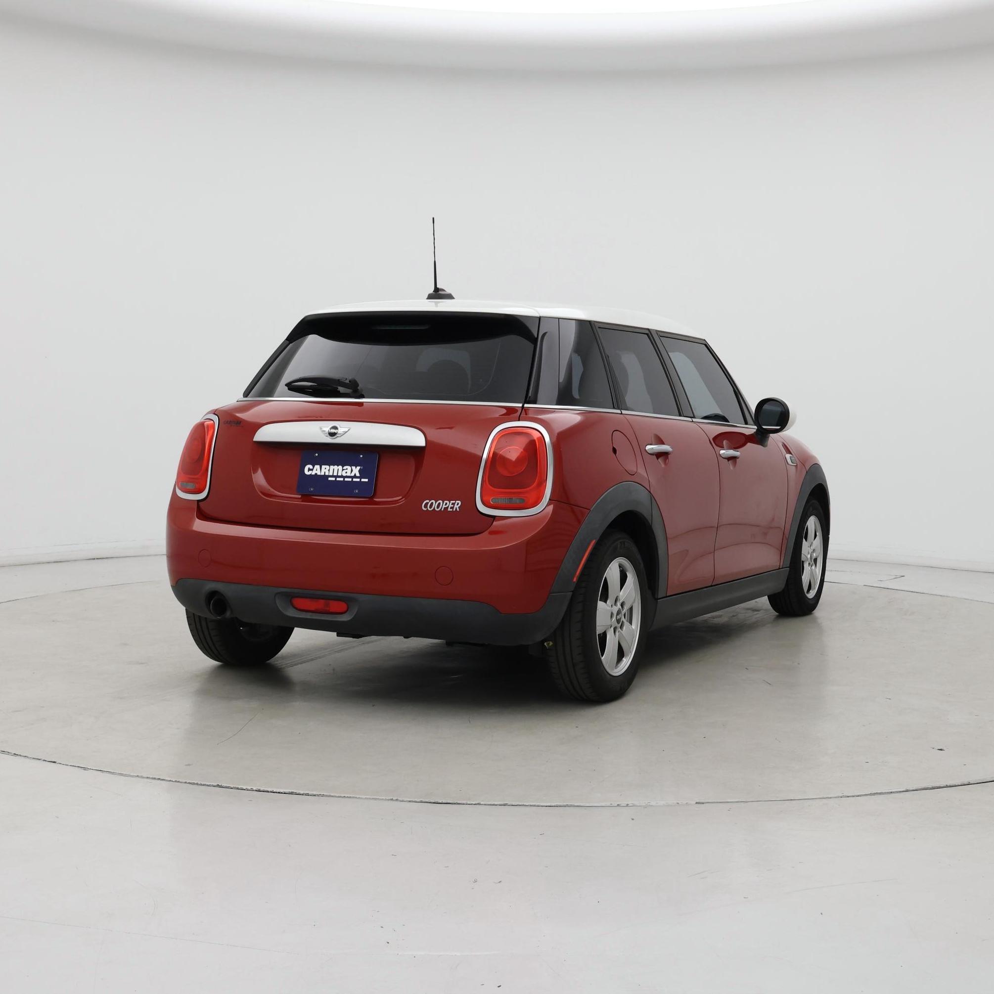 Thumbnail: 2015 MINI Cooper Hardtop - 8
