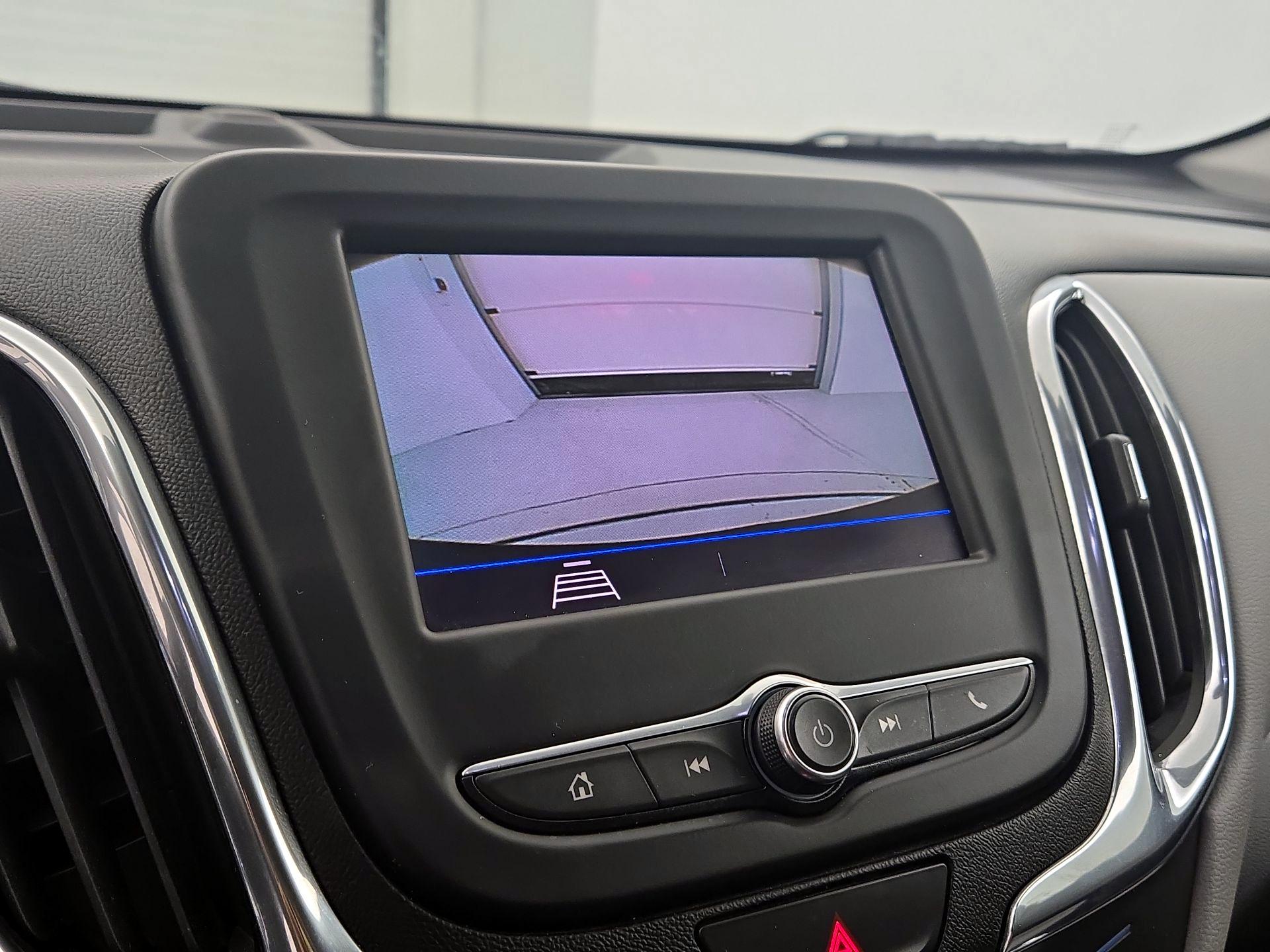 Thumbnail: 2020 Chevrolet Equinox - 14