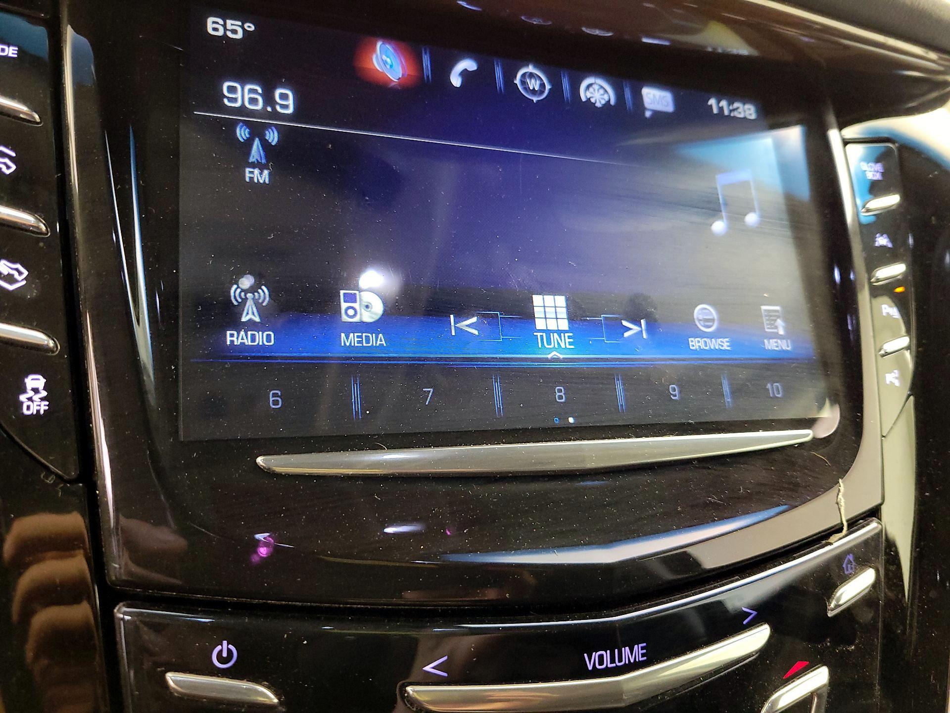Thumbnail: 2019 Cadillac Escalade - 16