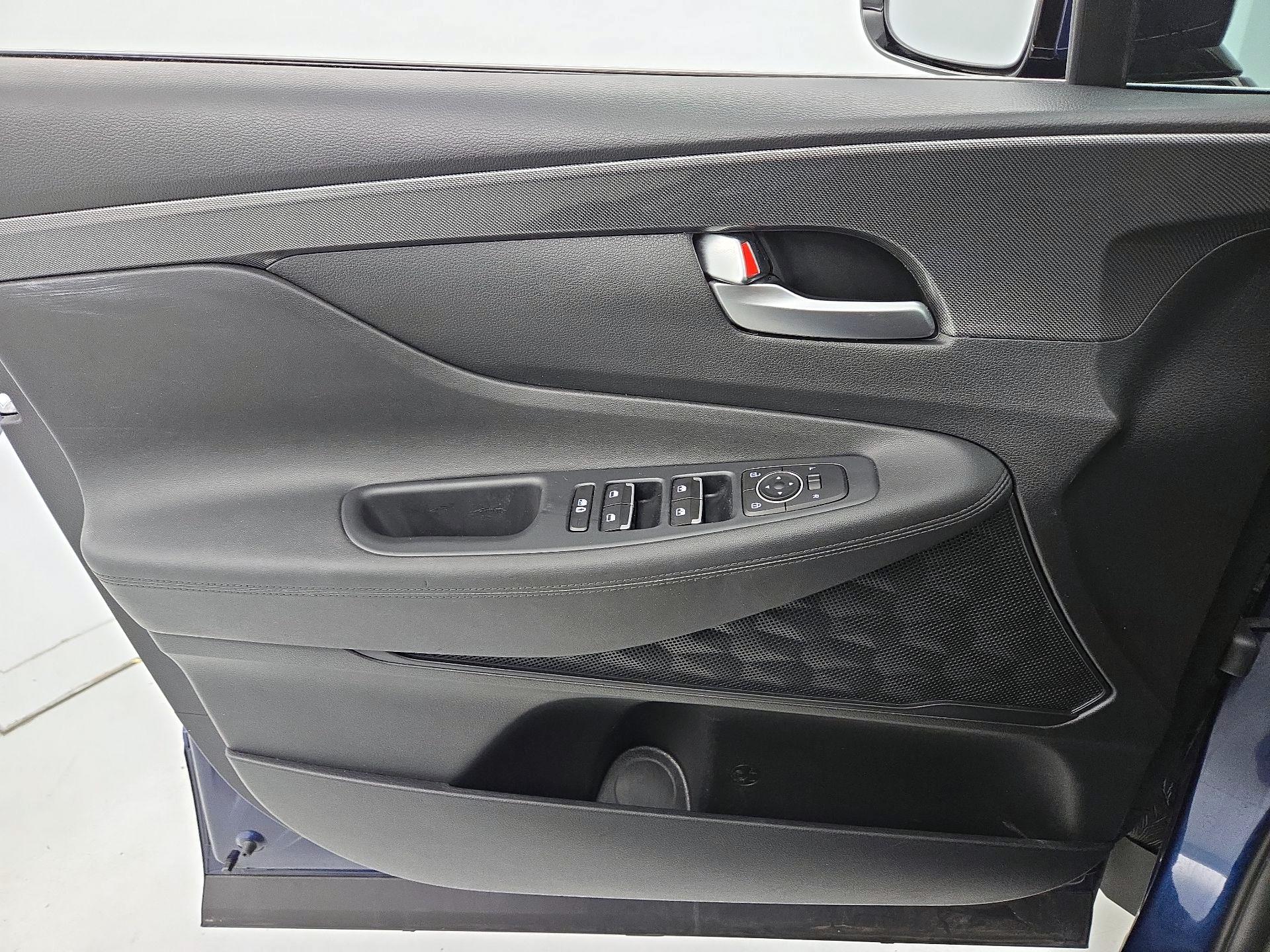 Thumbnail: 2023 Hyundai Santa Fe - 12