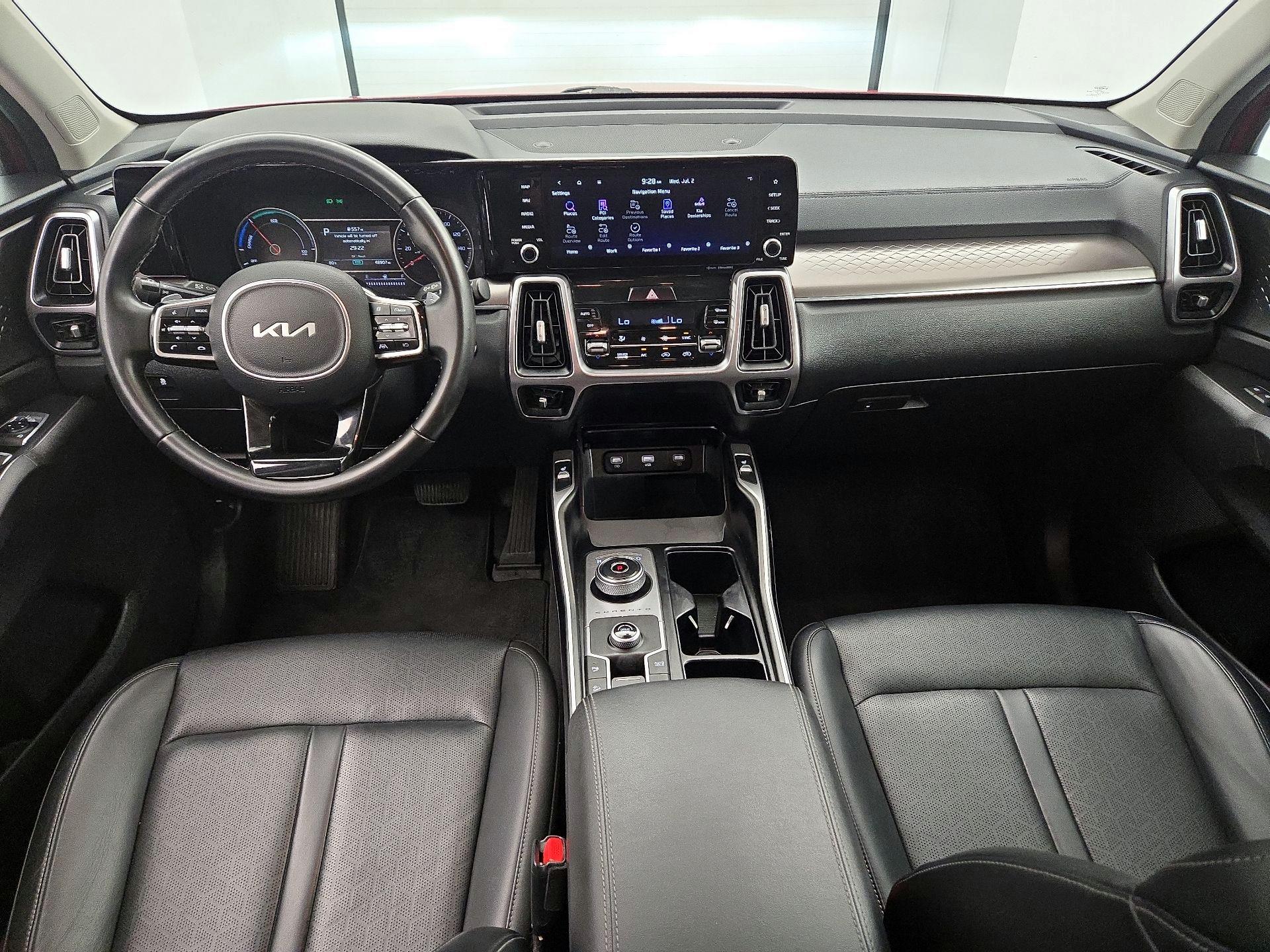 Thumbnail: 2022 Kia Sorento - 9