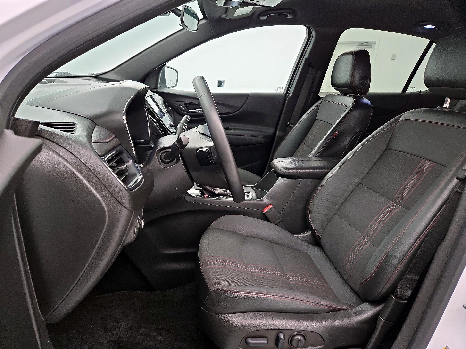Thumbnail: 2023 Chevrolet Equinox - 11