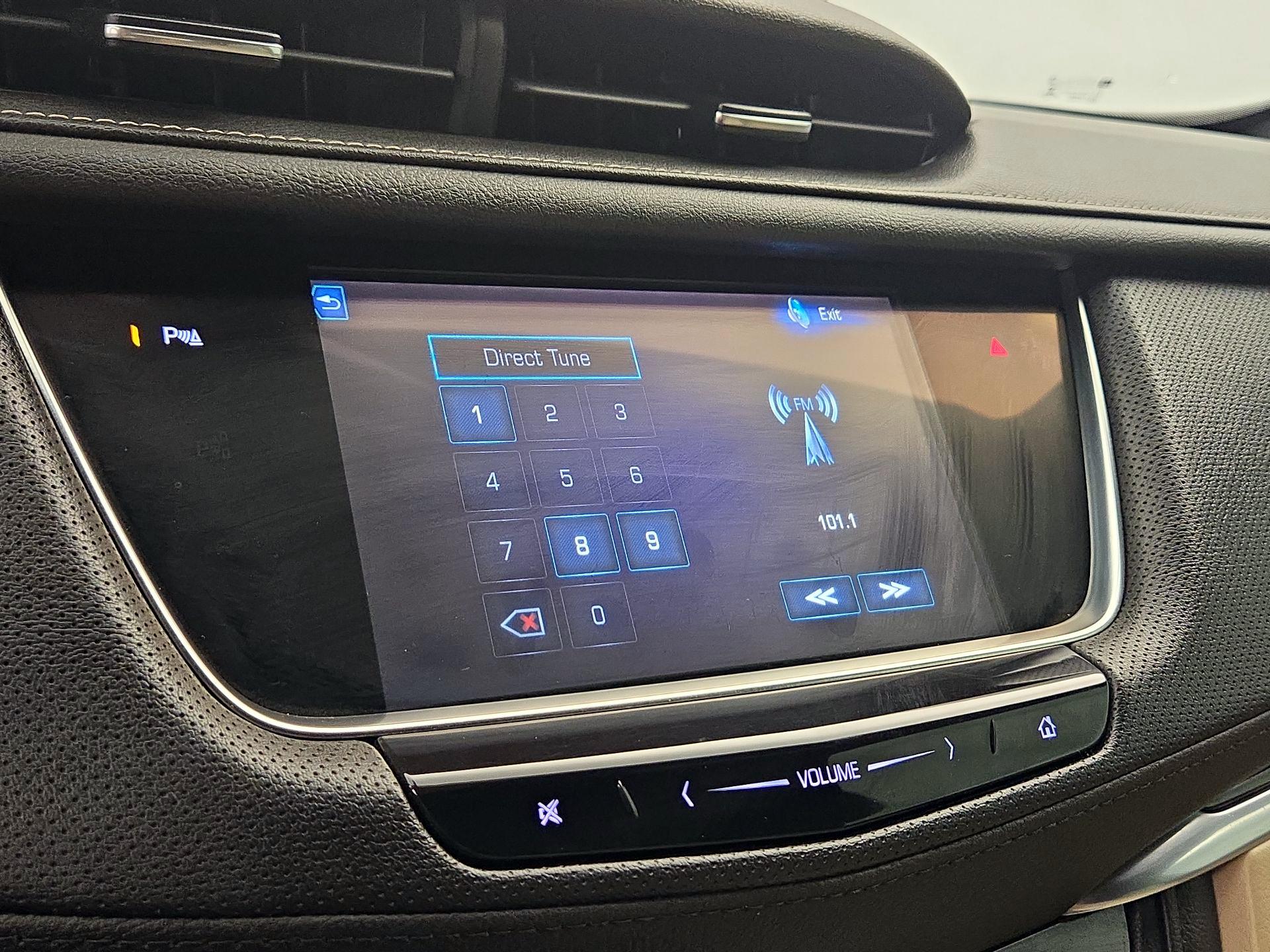 Thumbnail: 2019 Cadillac XT5 - 15