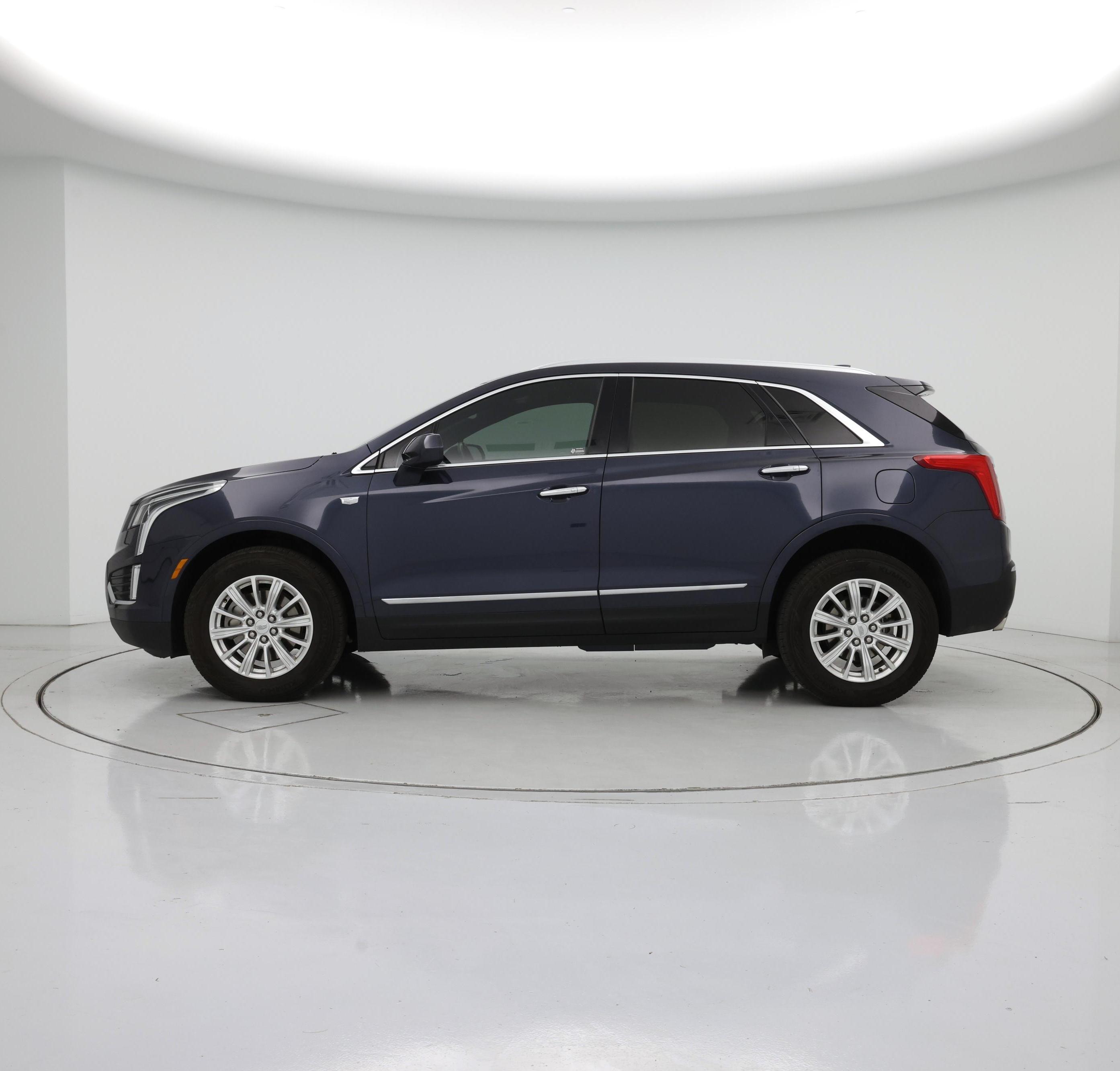 Thumbnail: 2019 Cadillac XT5 - 3