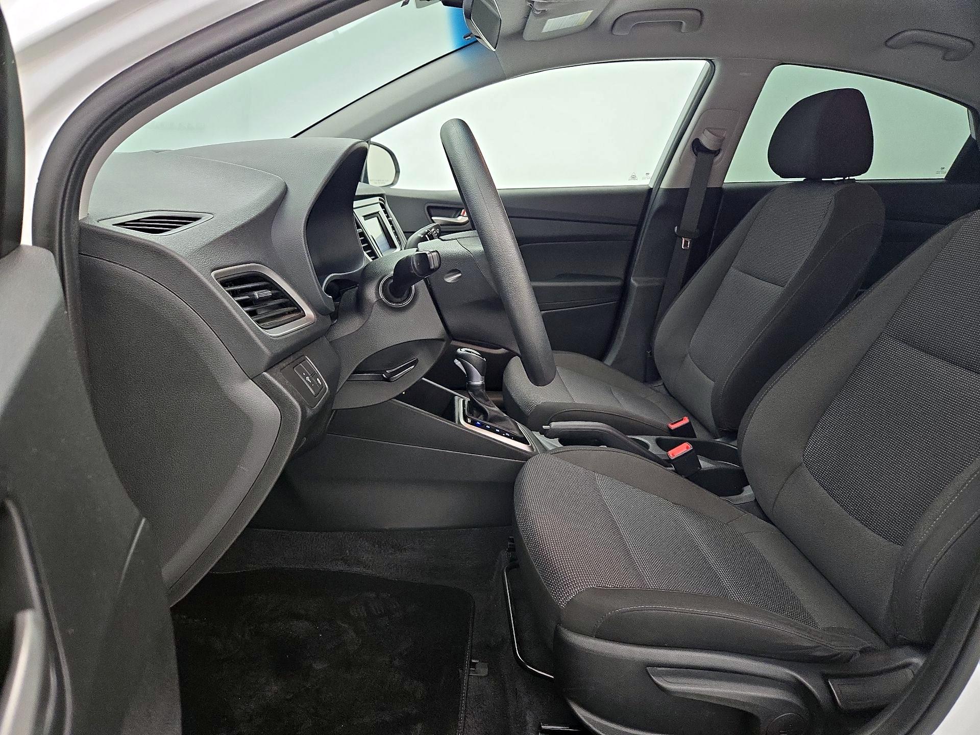 Thumbnail: 2021 Hyundai Accent - 11