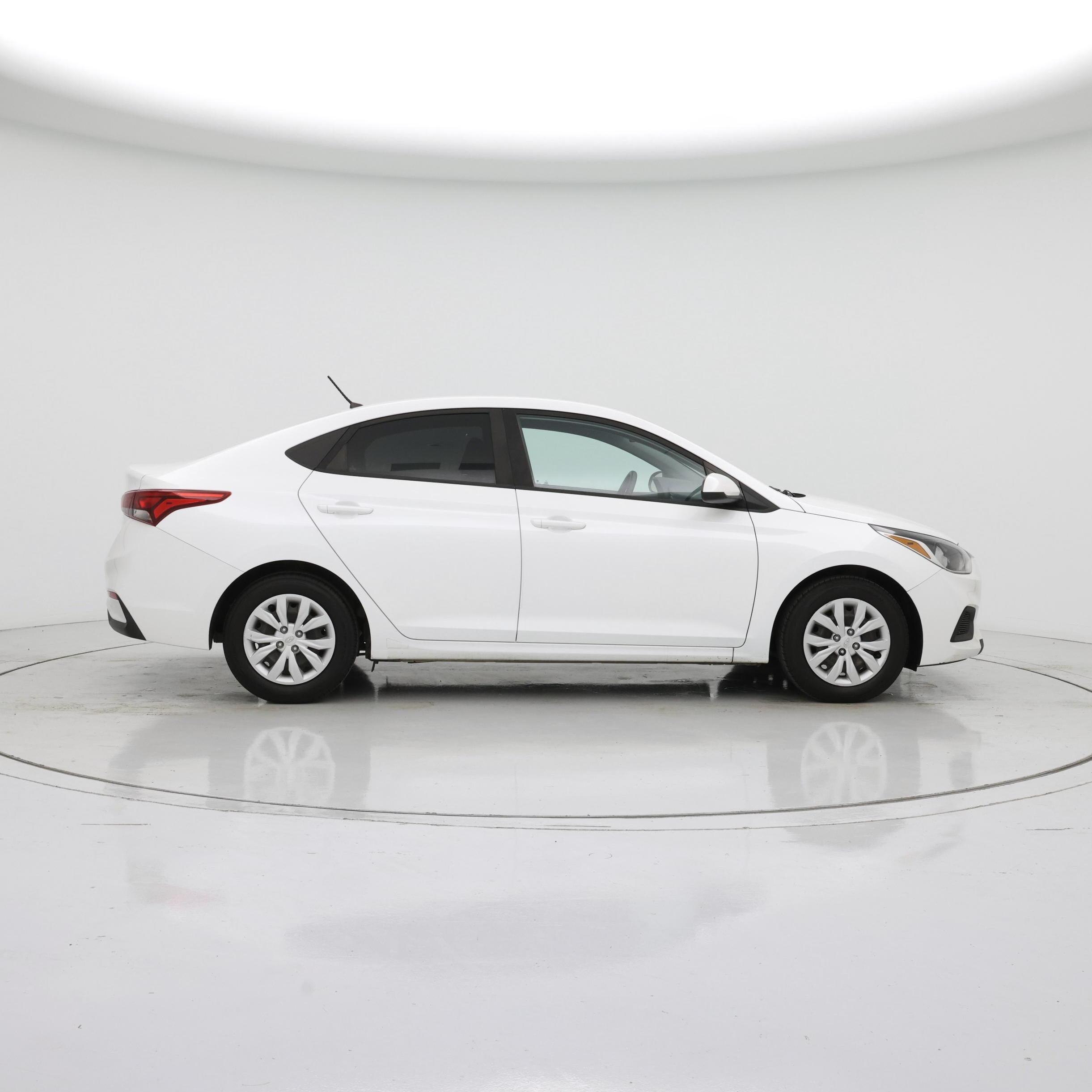 Thumbnail: 2021 Hyundai Accent - 7