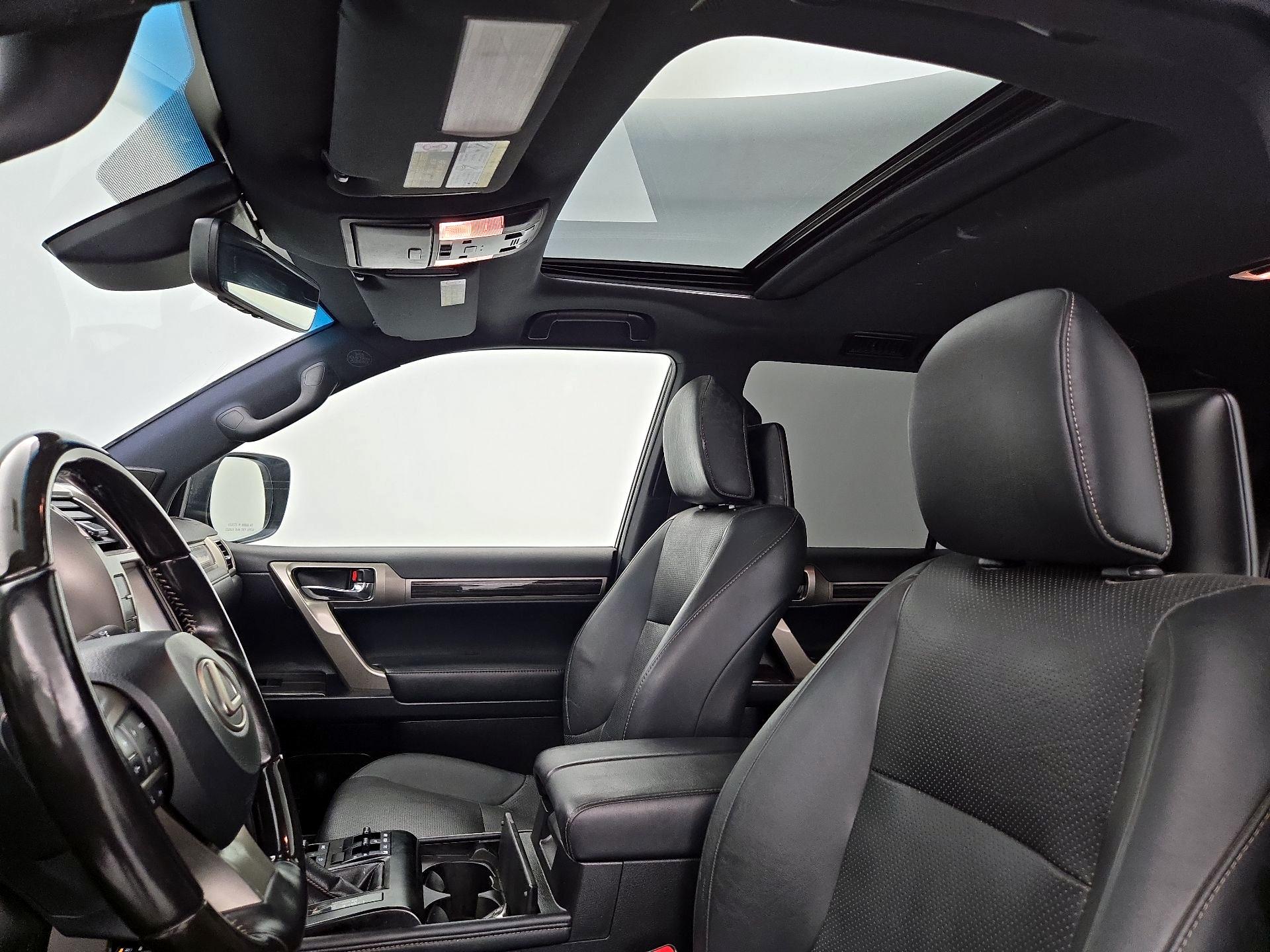 Thumbnail: 2020 Lexus GX - 20