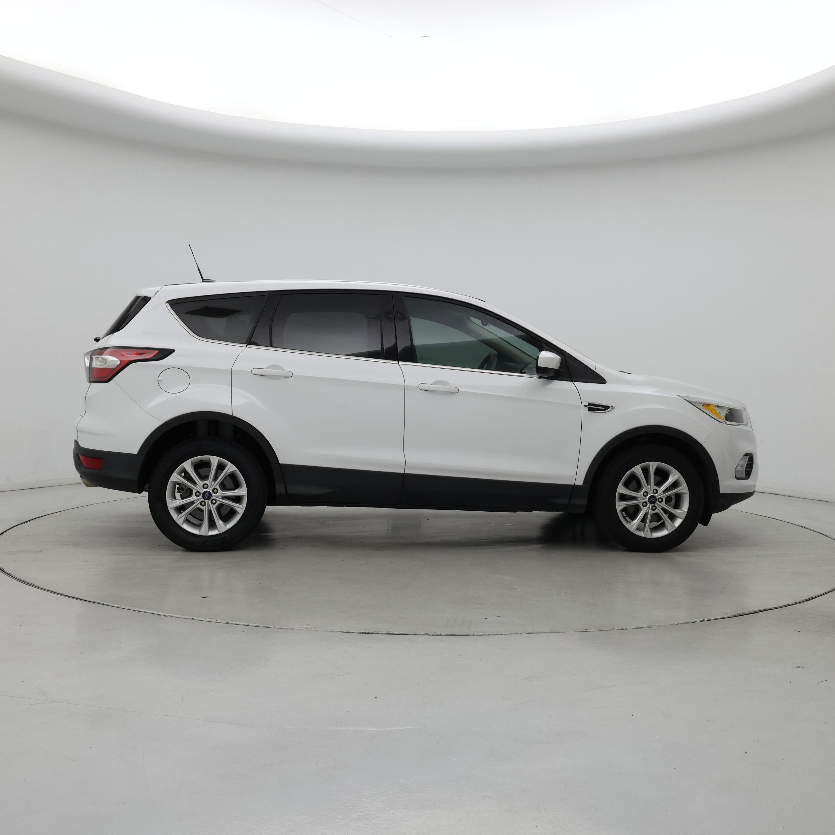 Thumbnail: 2017 Ford Escape - 7