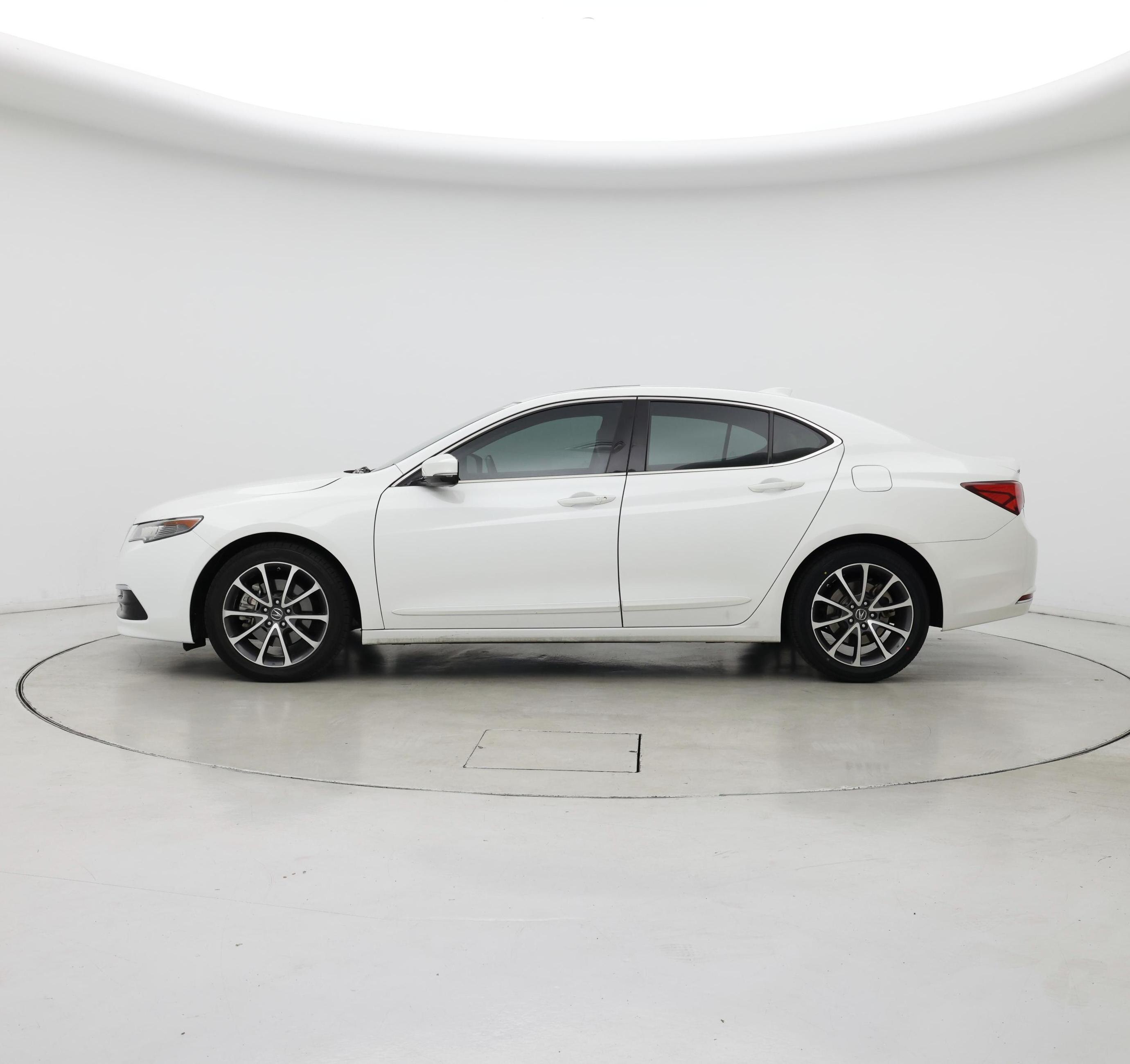 Thumbnail: 2016 Acura TLX - 3