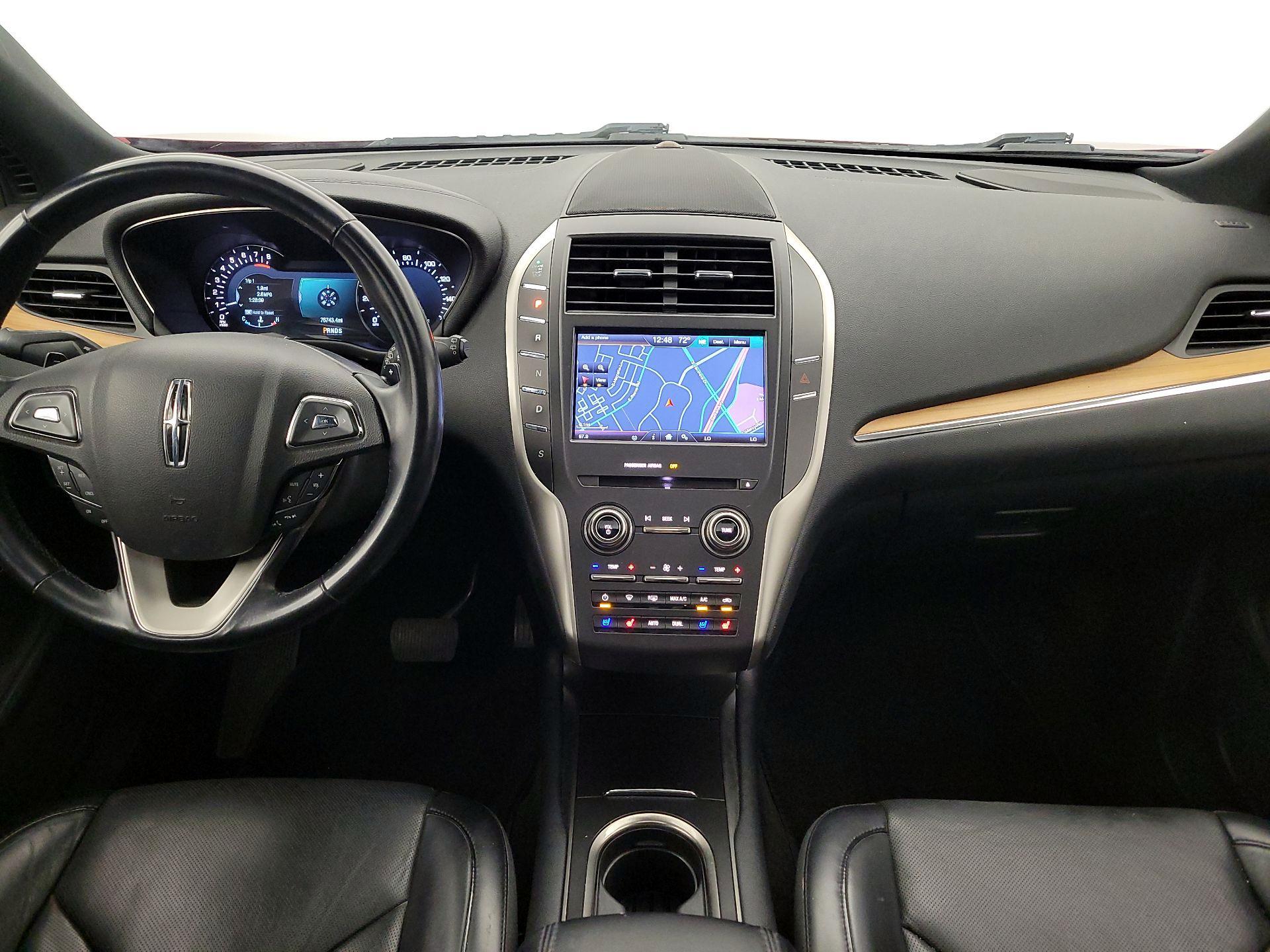 Thumbnail: 2015 Lincoln MKC - 9