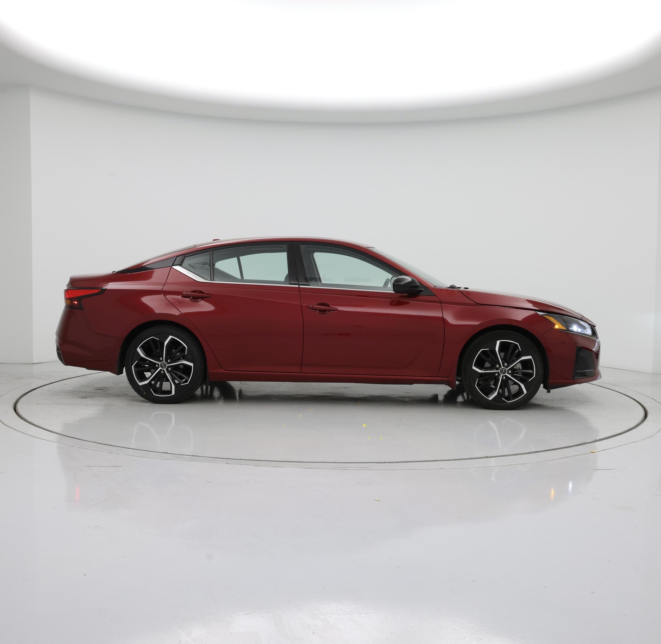 Thumbnail: 2023 Nissan Altima - 7