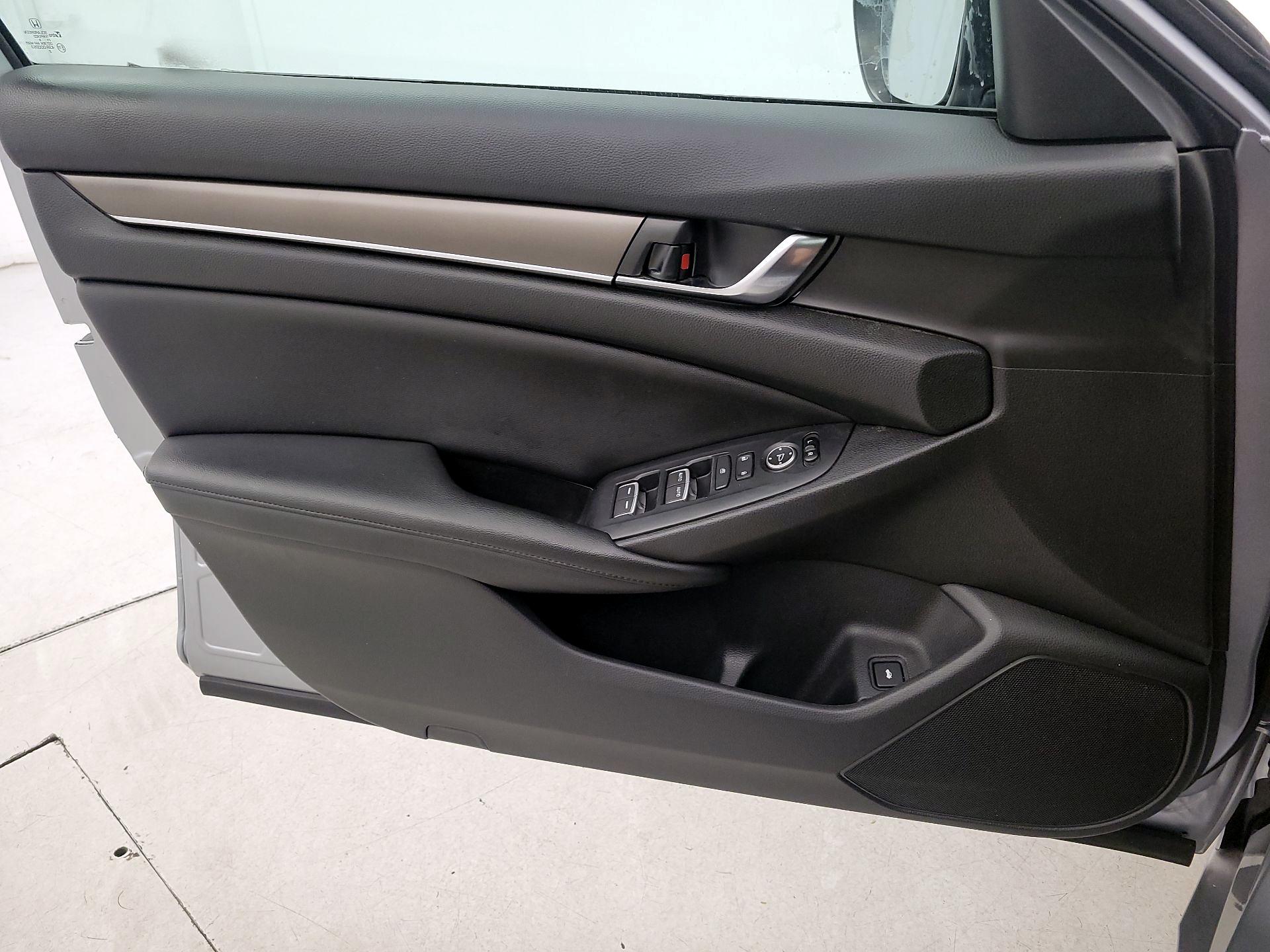 Thumbnail: 2019 Honda Accord - 12