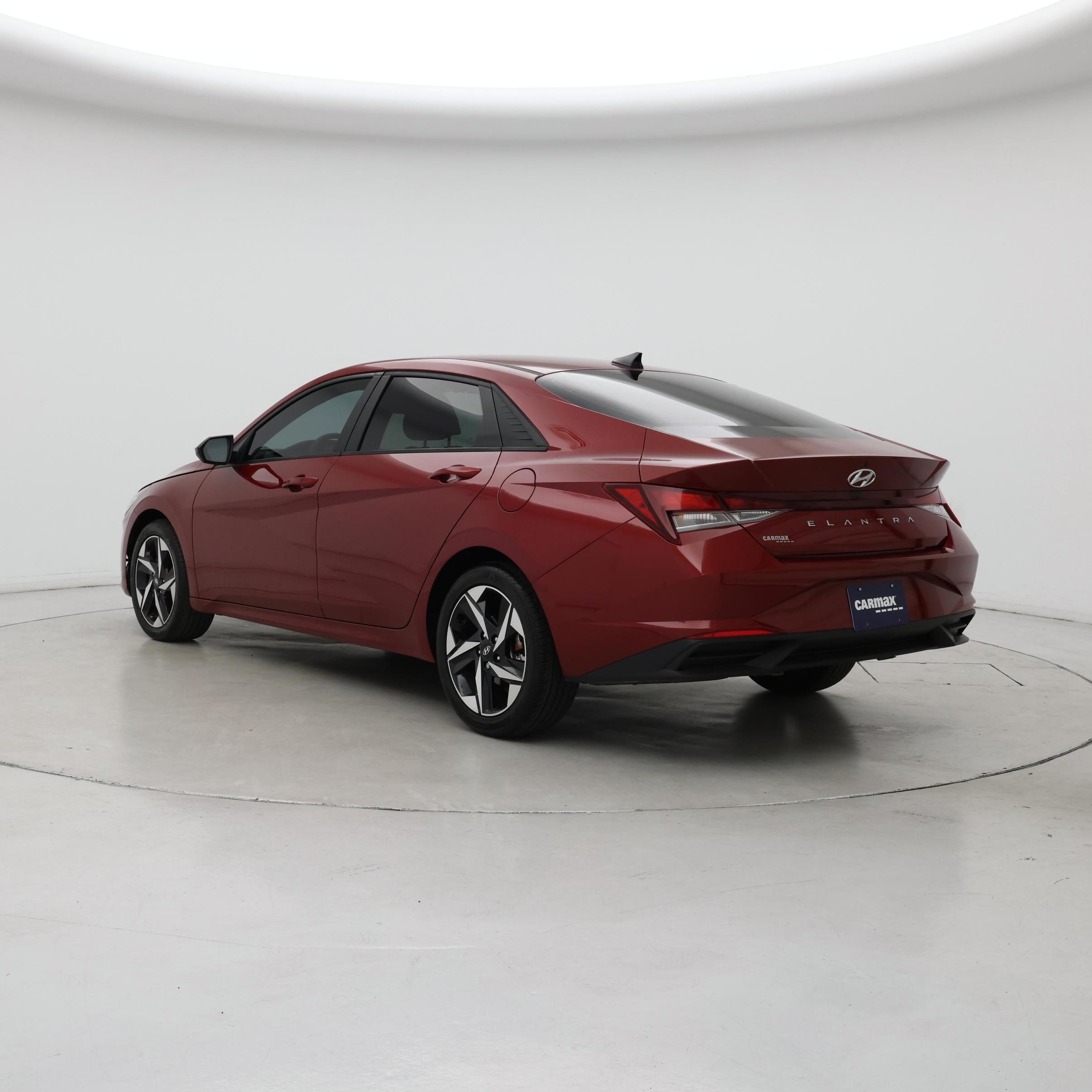 Thumbnail: 2023 Hyundai Elantra - 2