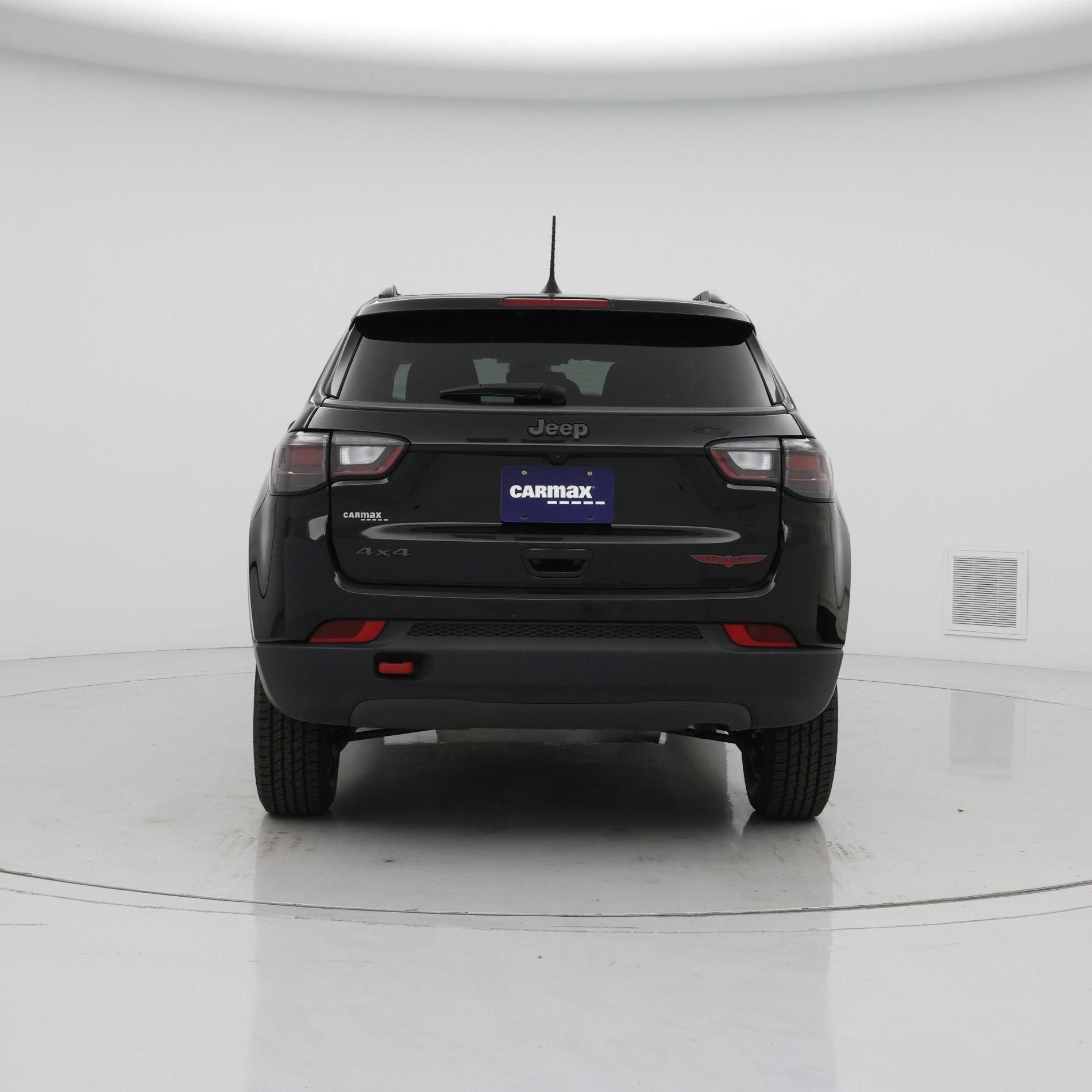 Thumbnail: 2022 Jeep Compass - 6