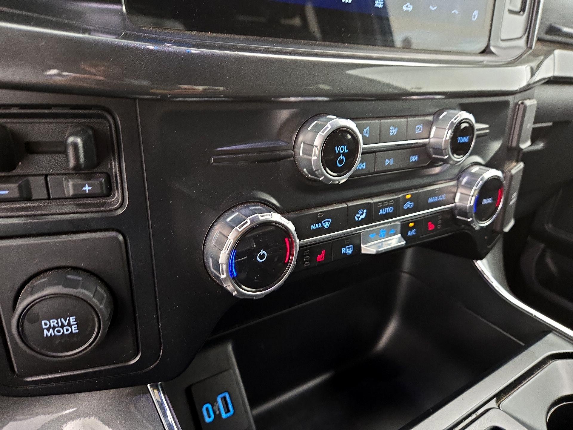 Thumbnail: 2023 Ford F-150 - 17