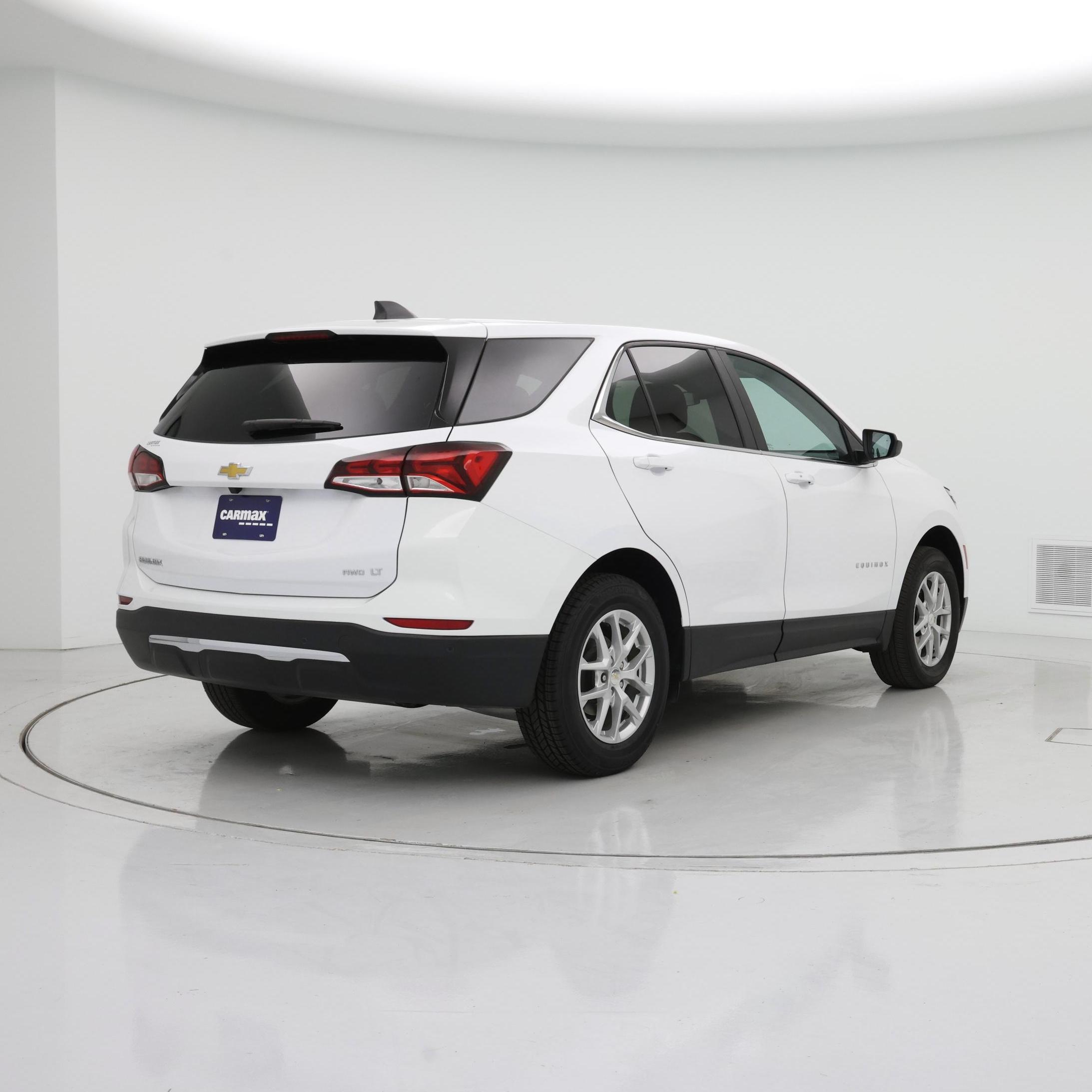Thumbnail: 2023 Chevrolet Equinox - 8