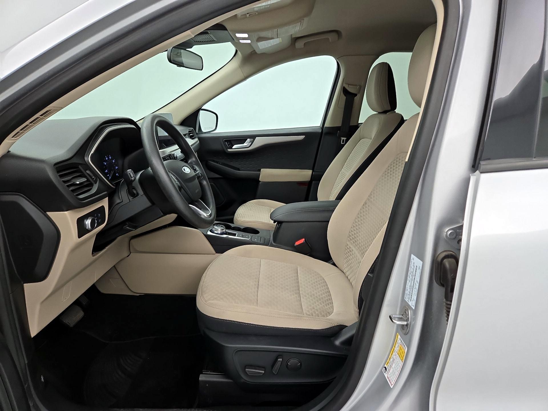 Thumbnail: 2020 Ford Escape - 11