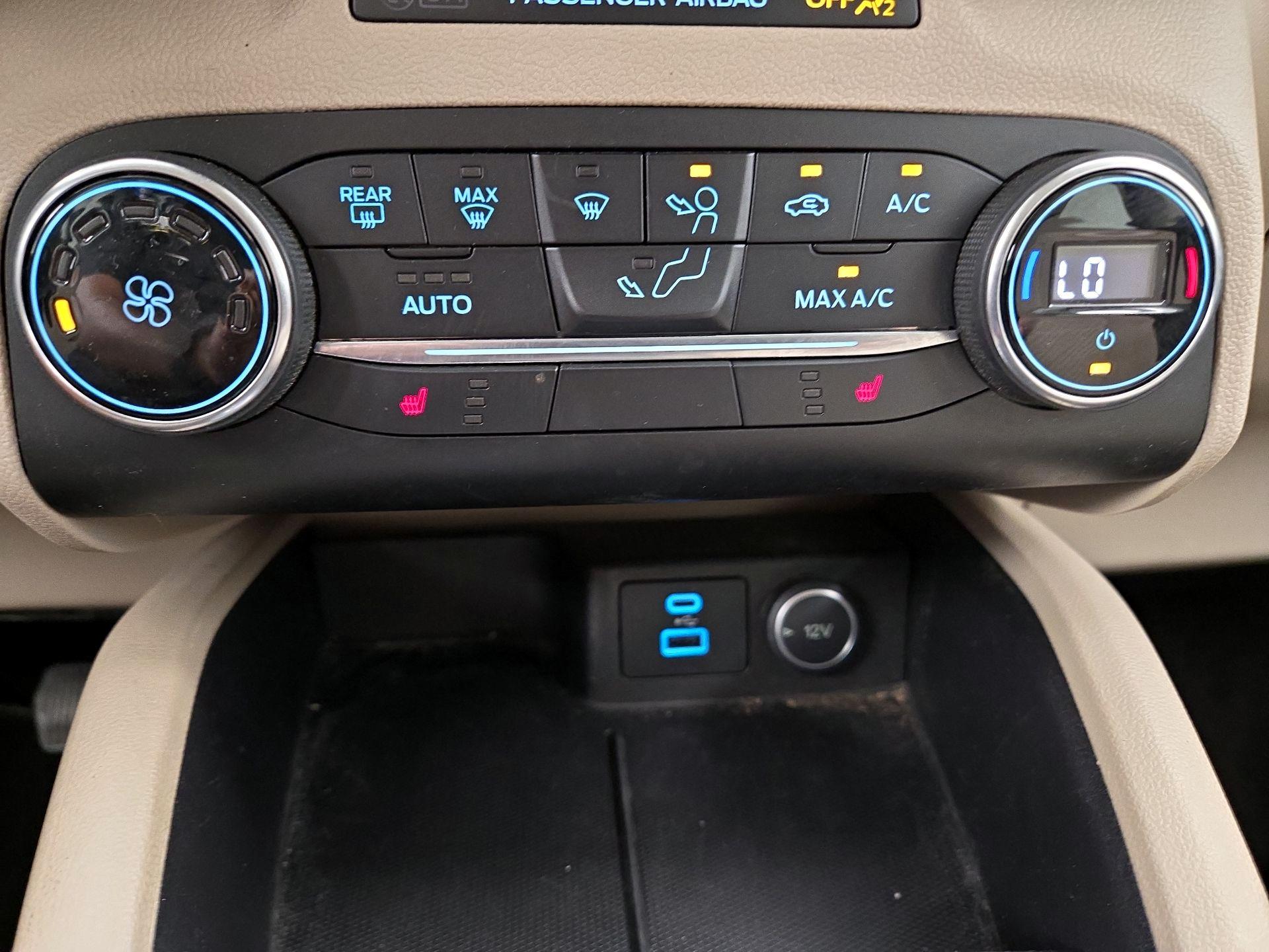 Thumbnail: 2020 Ford Escape - 16
