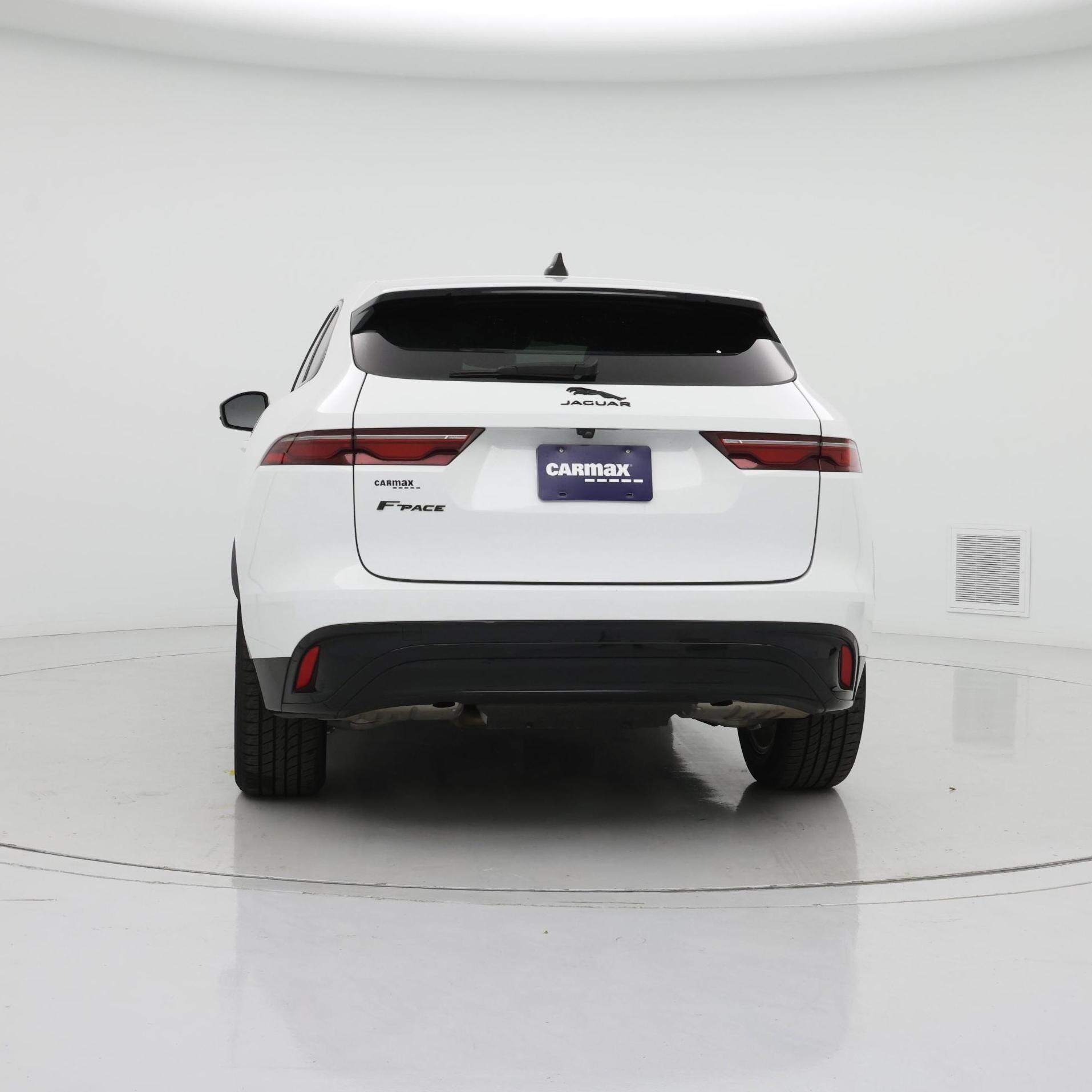 Thumbnail: 2023 Jaguar F-Pace - 6