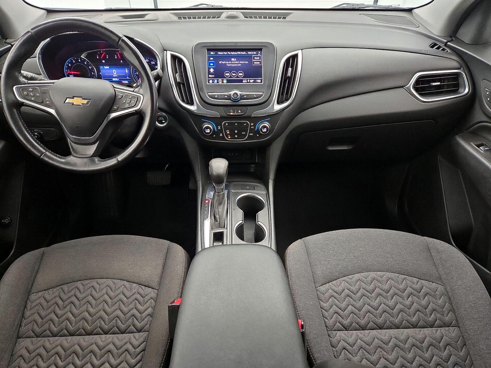 Thumbnail: 2022 Chevrolet Equinox - 9