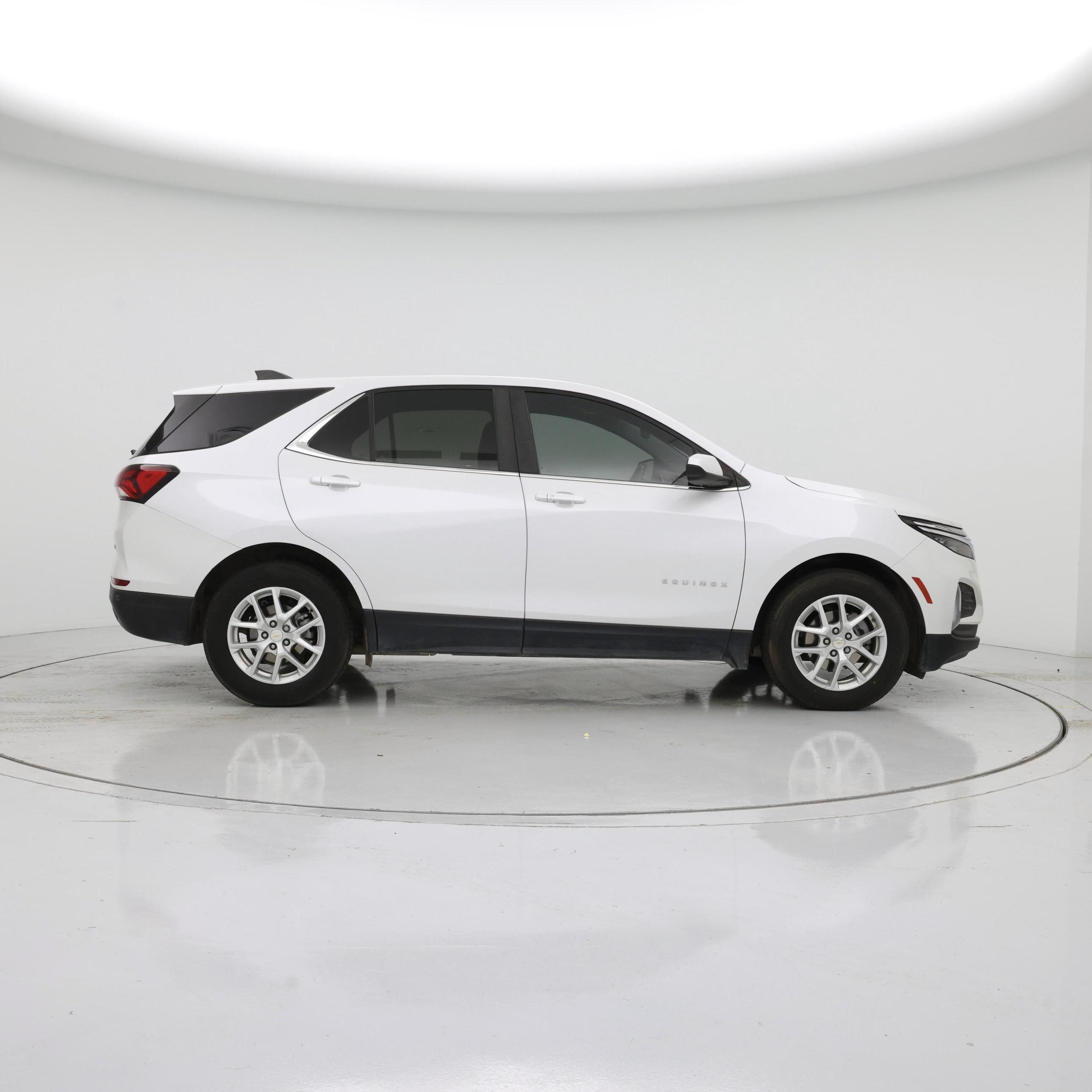 Thumbnail: 2022 Chevrolet Equinox - 7