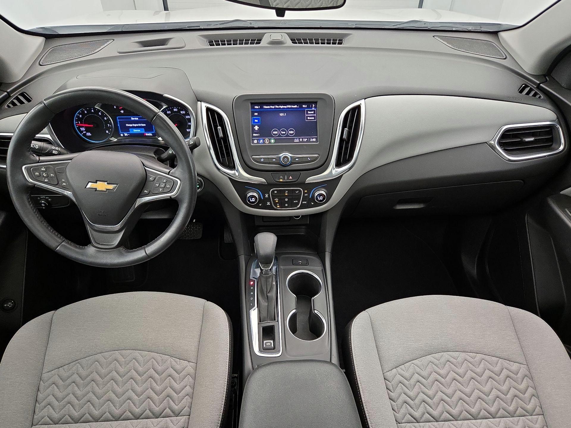 Thumbnail: 2022 Chevrolet Equinox - 9