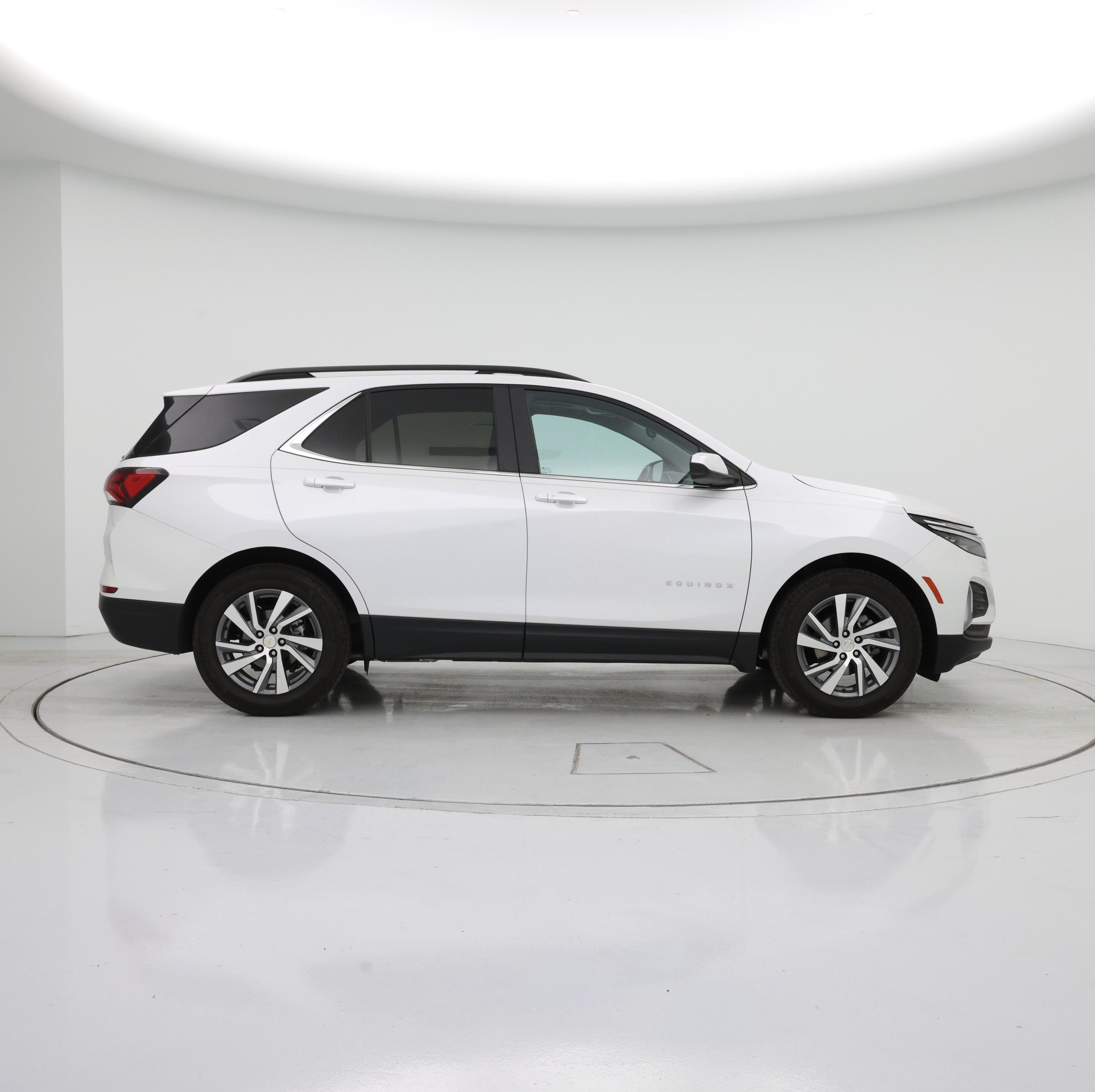 Thumbnail: 2022 Chevrolet Equinox - 7