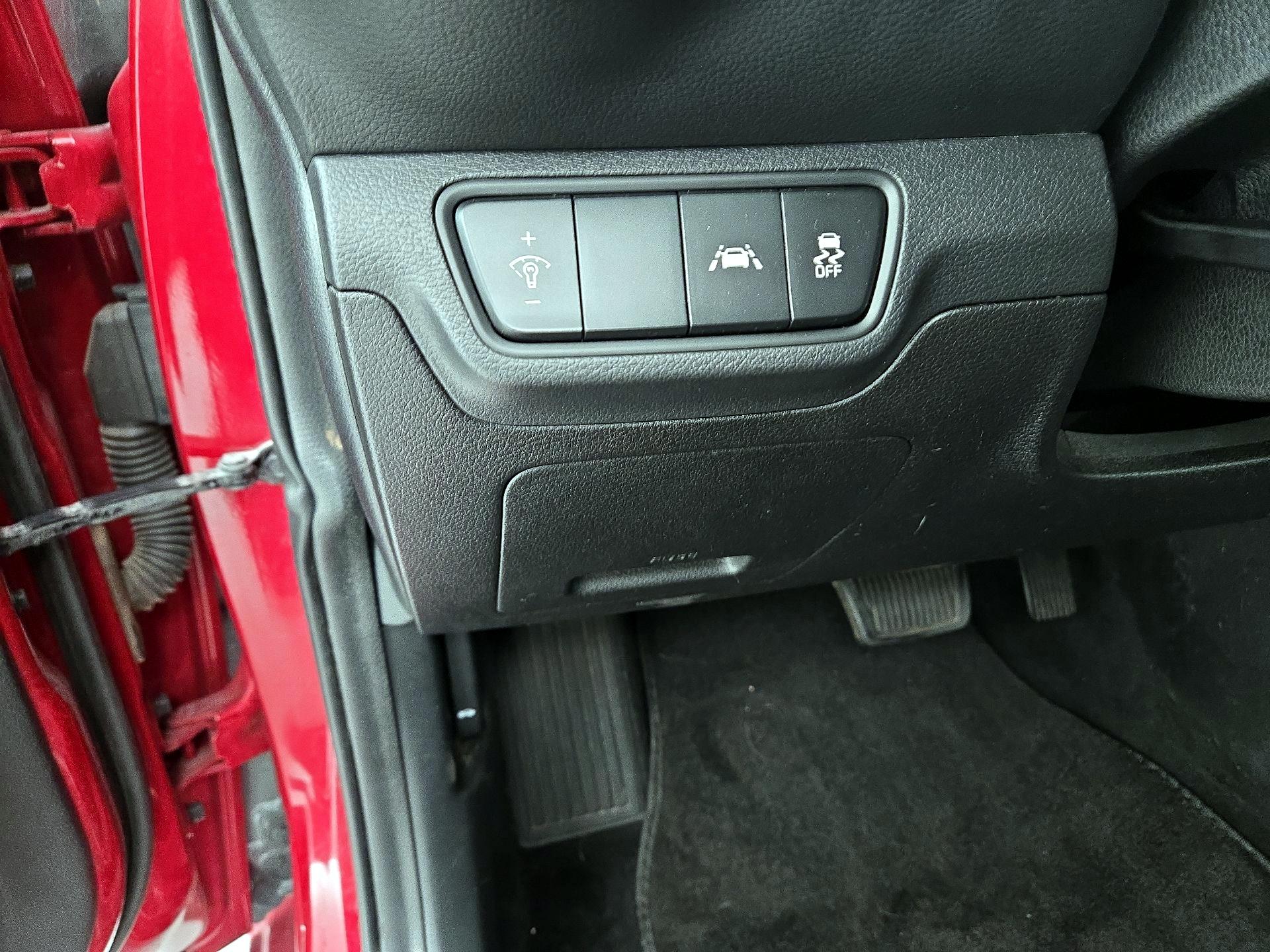 Thumbnail: 2019 Kia Forte - 13