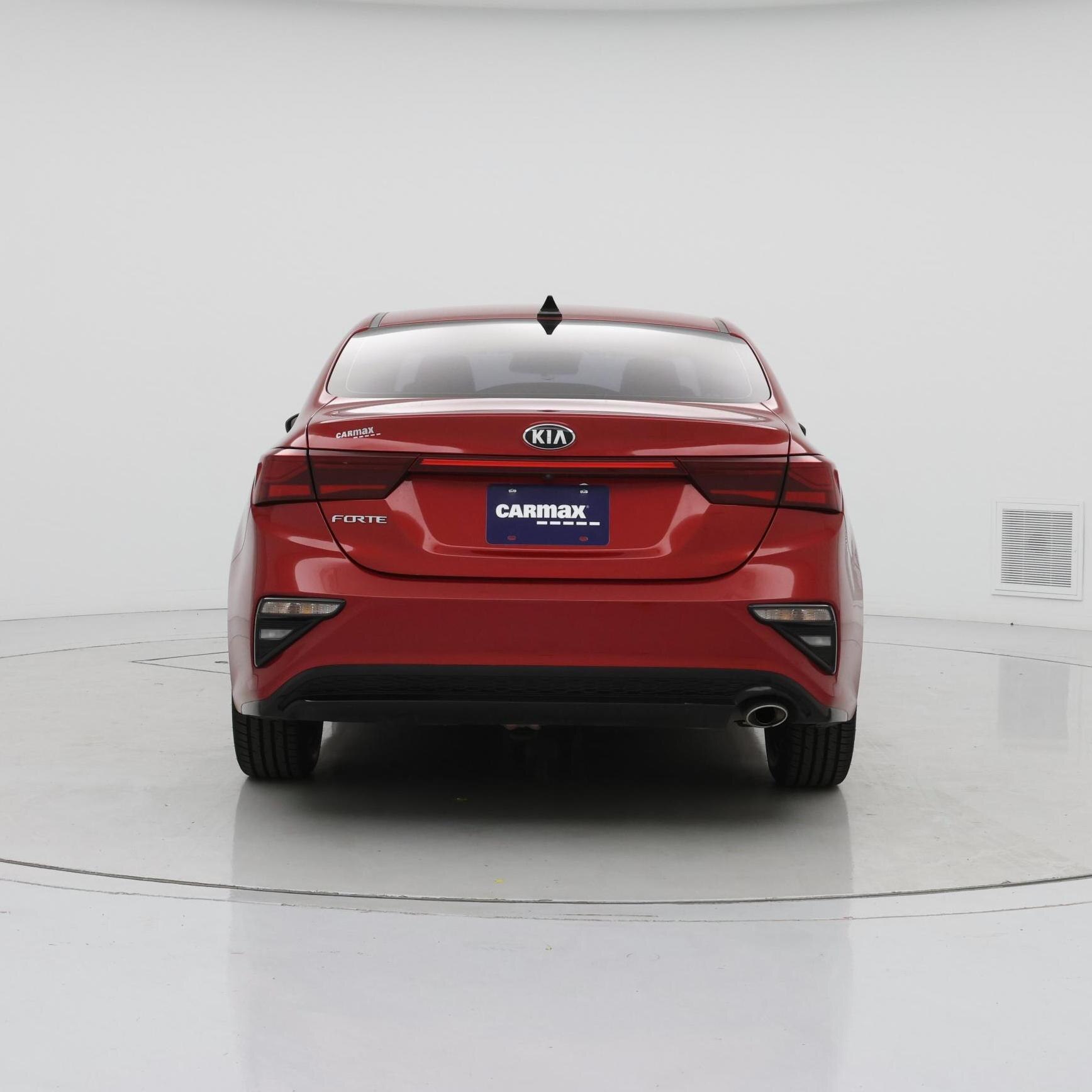 Thumbnail: 2019 Kia Forte - 6
