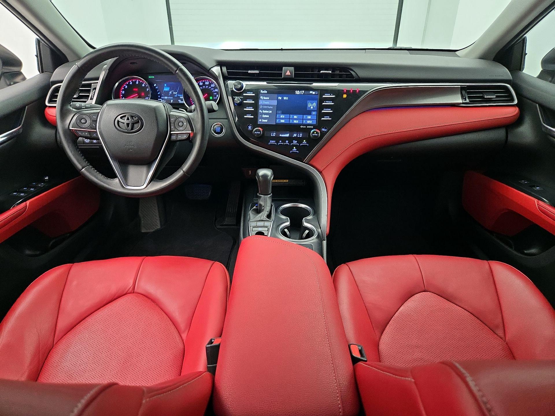 Thumbnail: 2020 Toyota Camry - 9