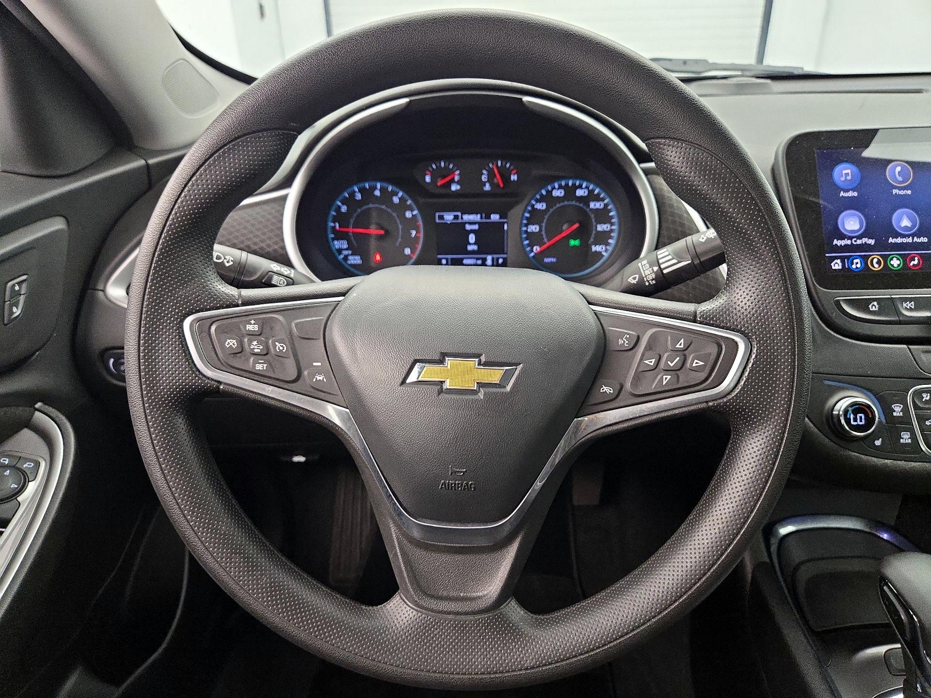 Thumbnail: 2023 Chevrolet Malibu - 10